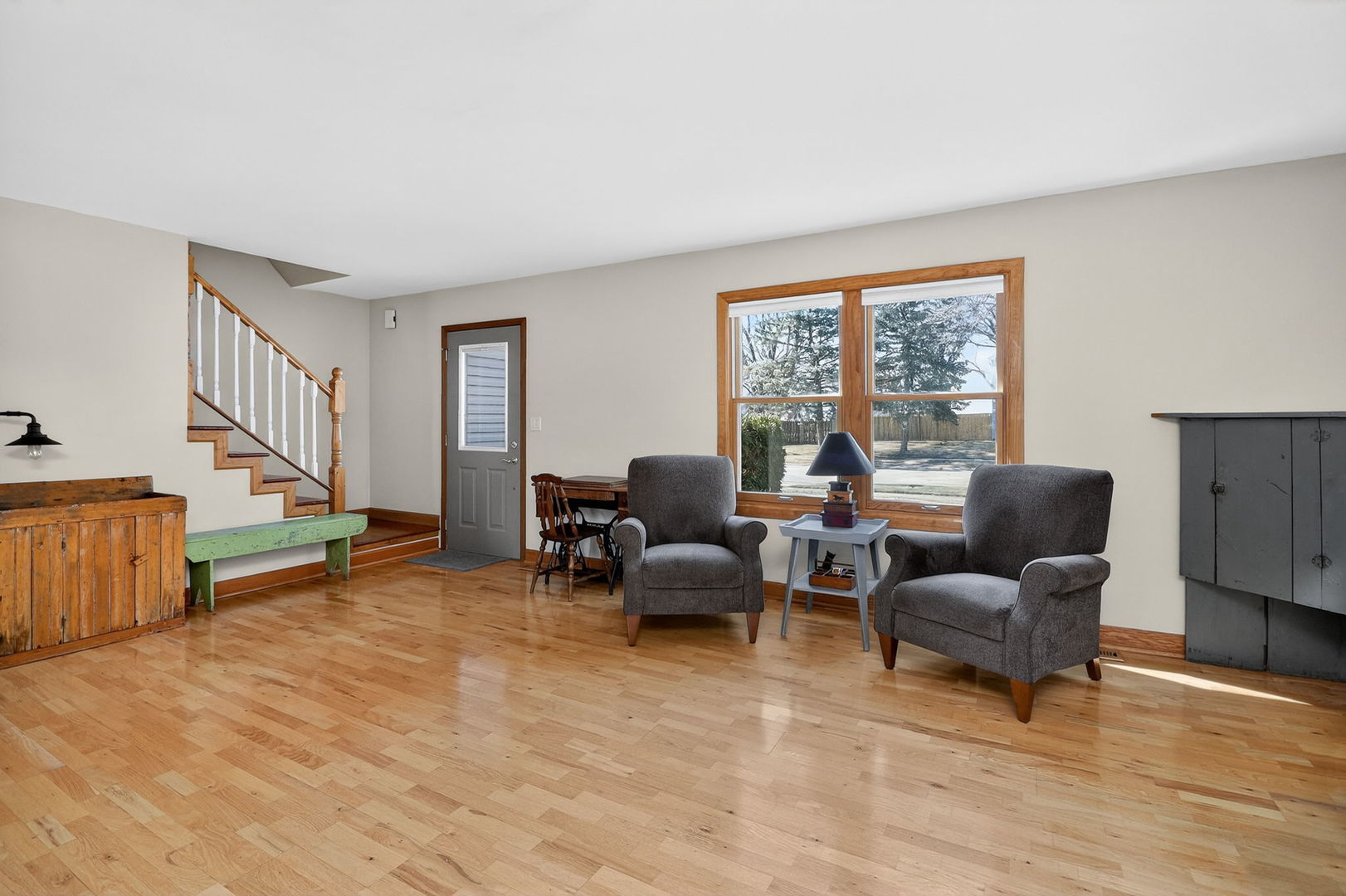 1221 Driftwood Lane, Bartlett, IL 60103