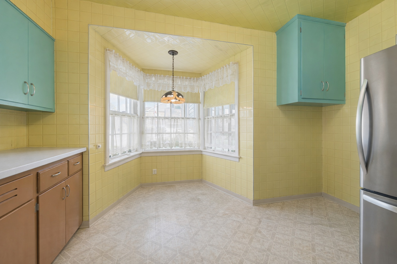 7758 W Hortense Avenue, Chicago, IL 60631