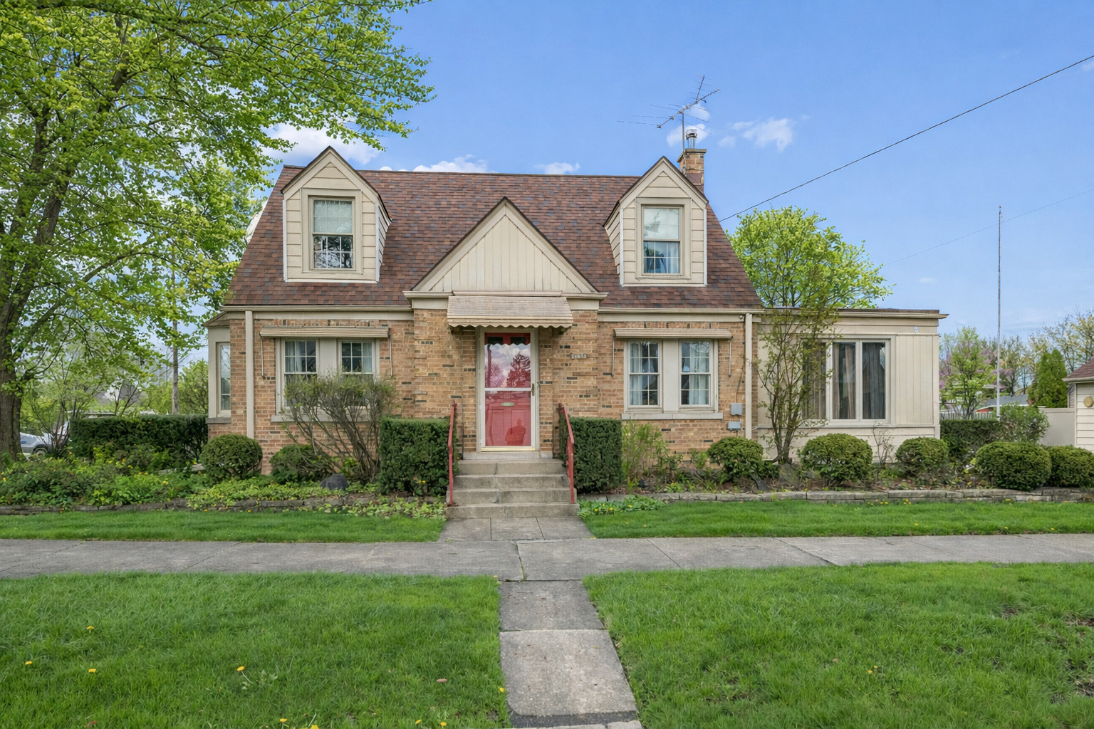 7758 W Hortense Avenue, Chicago, IL 60631