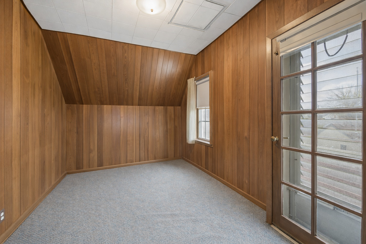 7758 W Hortense Avenue, Chicago, IL 60631