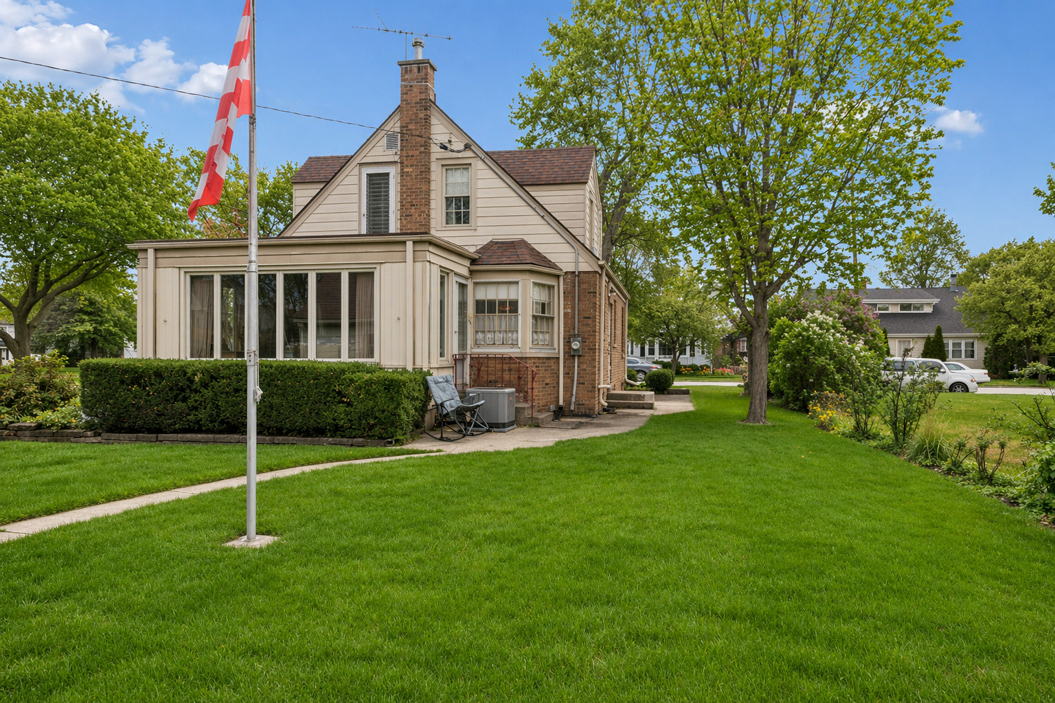 7758 W Hortense Avenue, Chicago, IL 60631