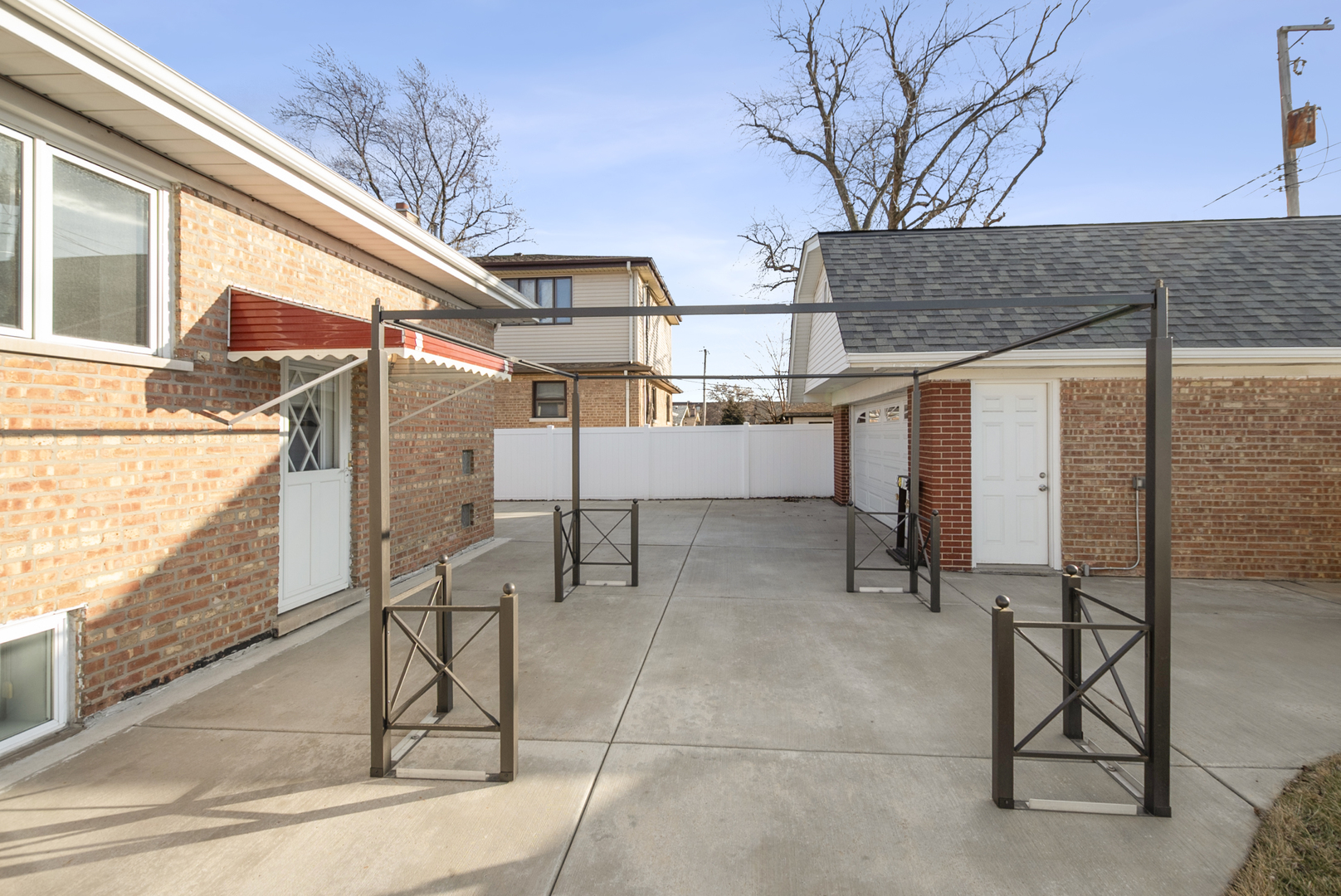 10124 Maple Avenue, Oak Lawn, IL 60453
