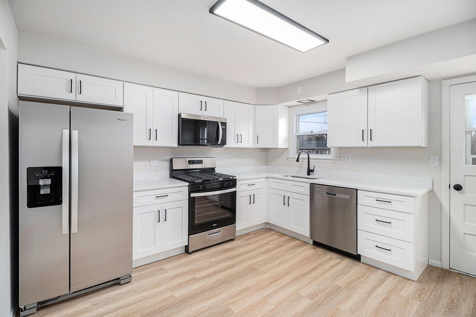 334 Stillwell Drive, Buffalo Grove, IL 60089