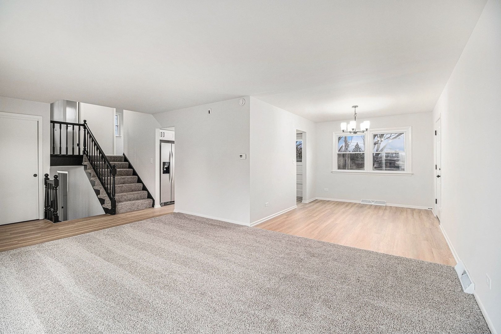 334 Stillwell Drive, Buffalo Grove, IL 60089