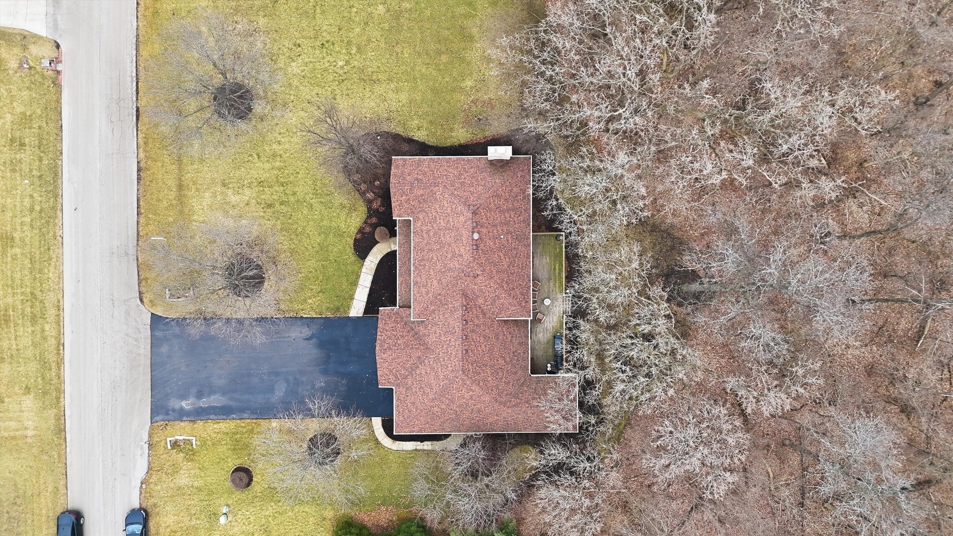 55 OAK CREEK Drive, Yorkville, IL 60560