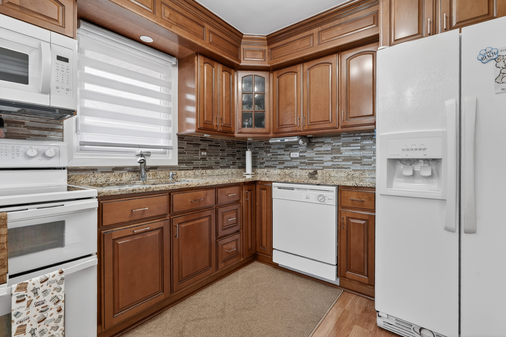 10532 S 80th Court, Palos Hills, IL 60465