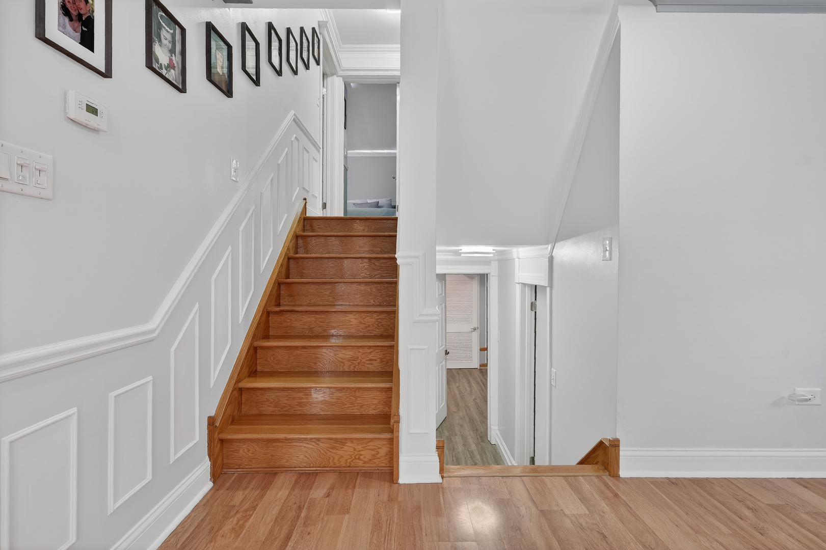 10532 S 80th Court, Palos Hills, IL 60465