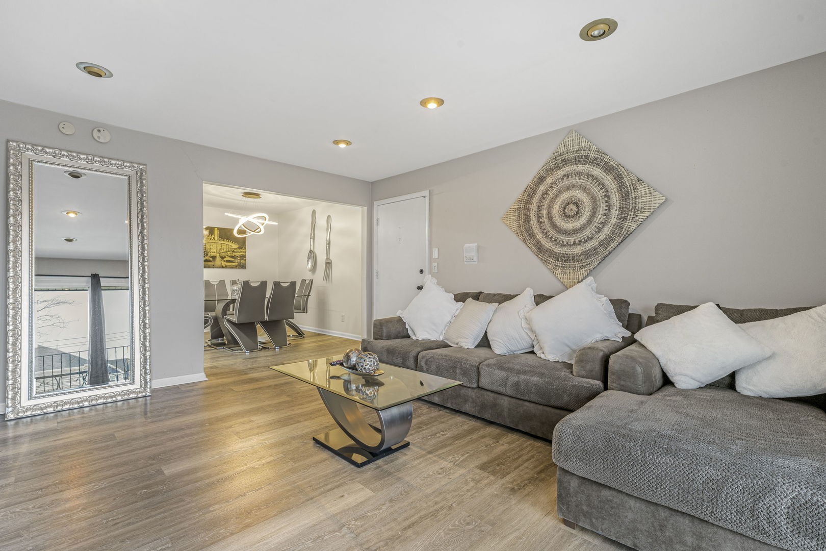 245 N Mill Road #9C, Addison, IL 60101