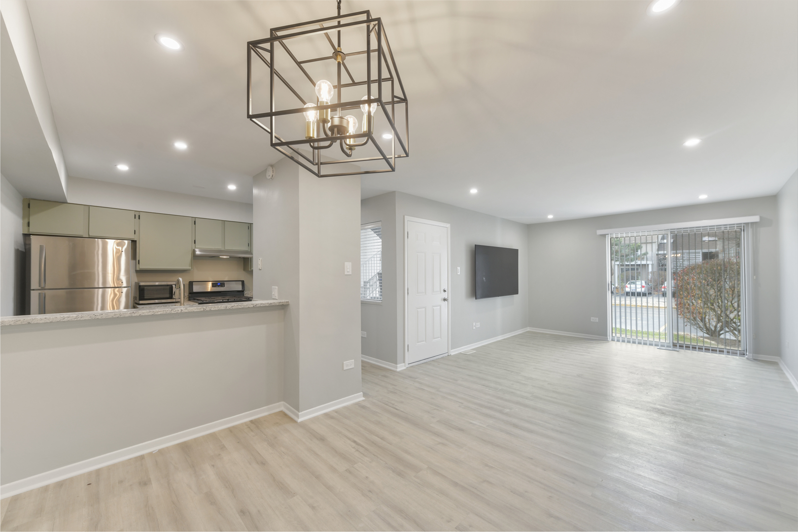 46 N Park Avenue #5, Lombard, IL 60148