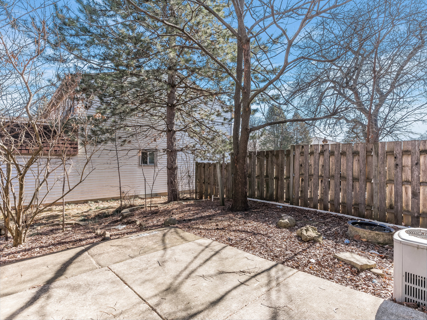 555 Monroe Road, Bolingbrook, IL 60440