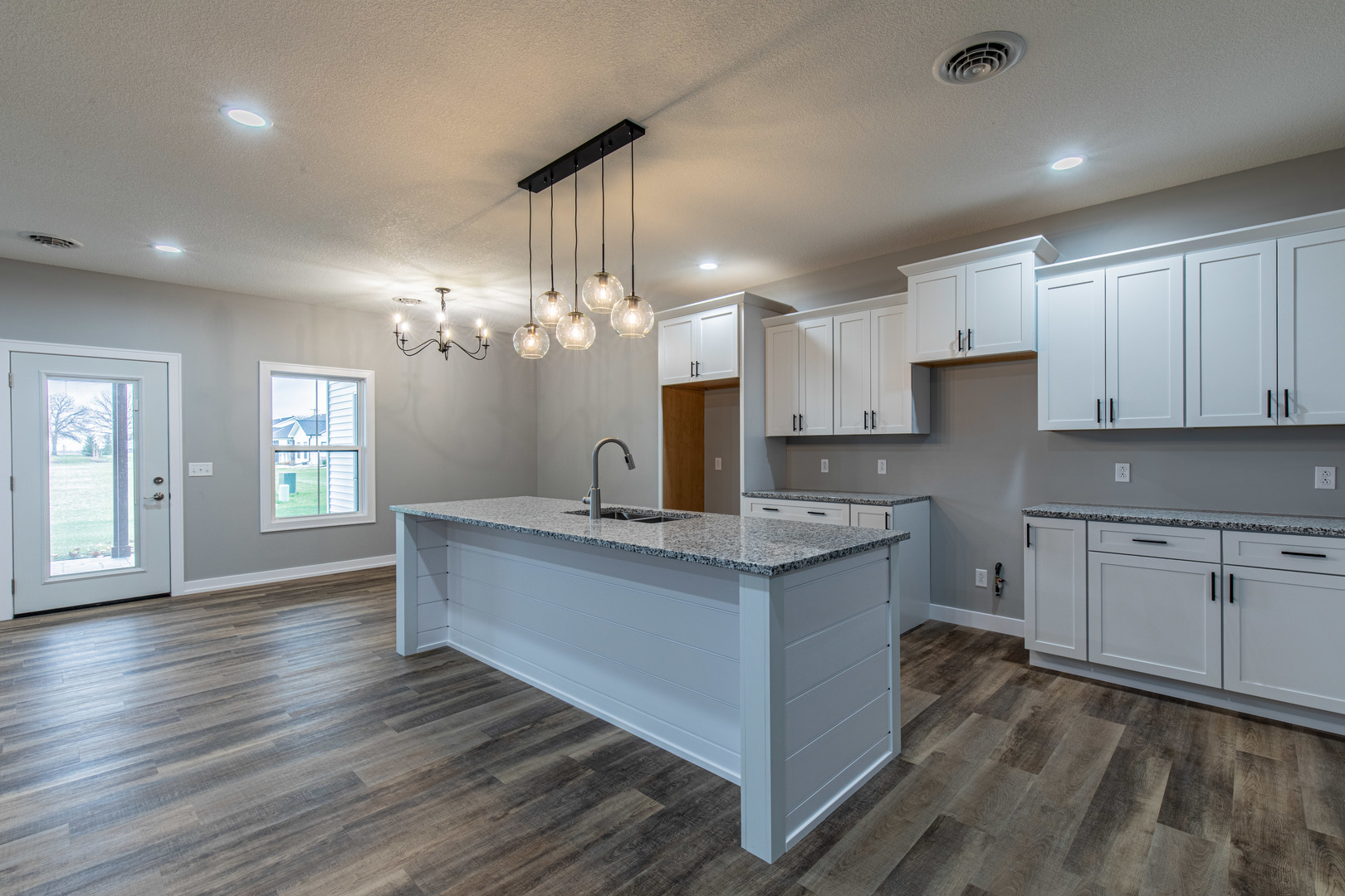 1015 S sixth Street #1, Princeton, IL 61356