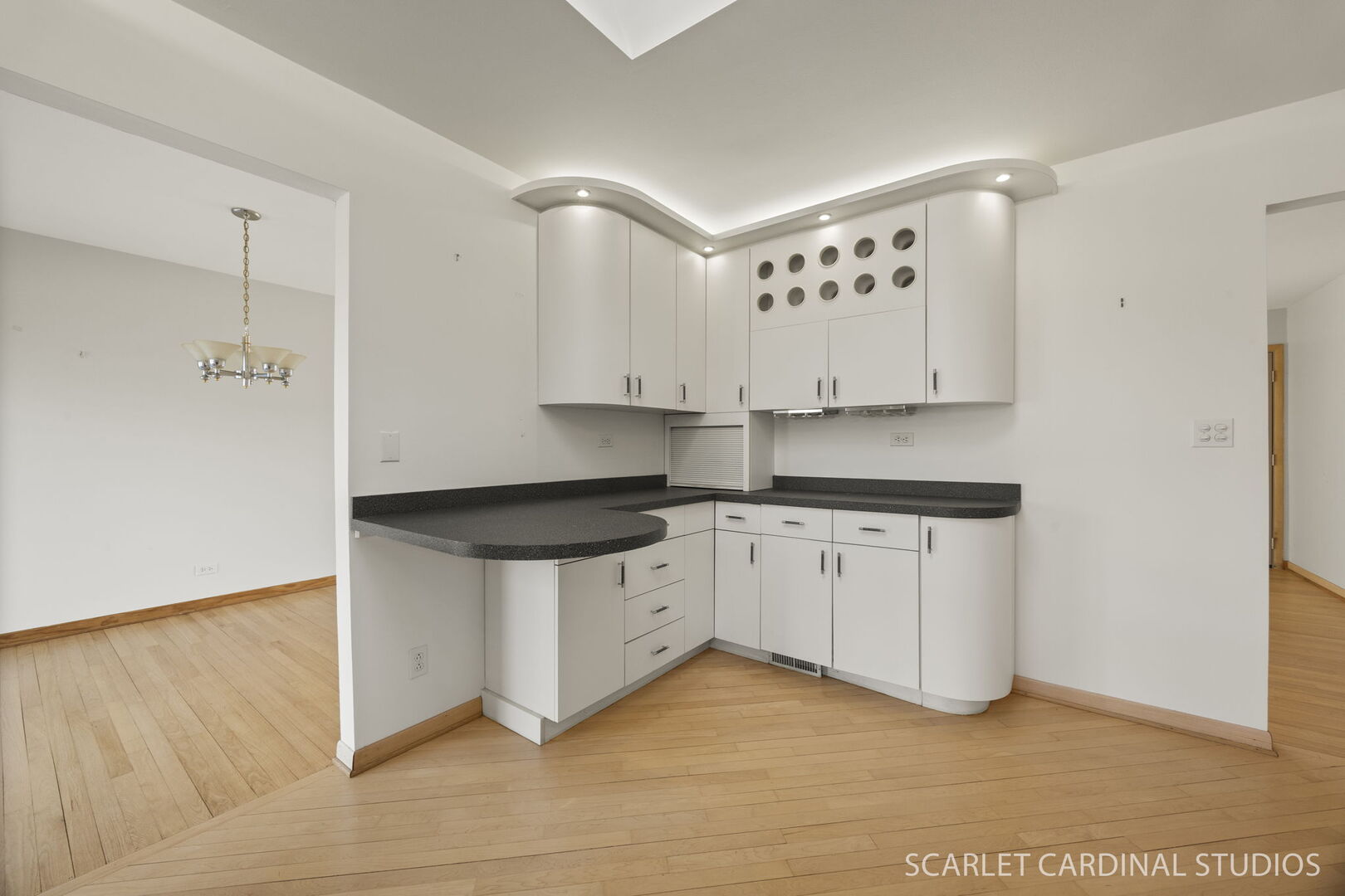 3620 Sterling Road, Downers Grove, IL 60515