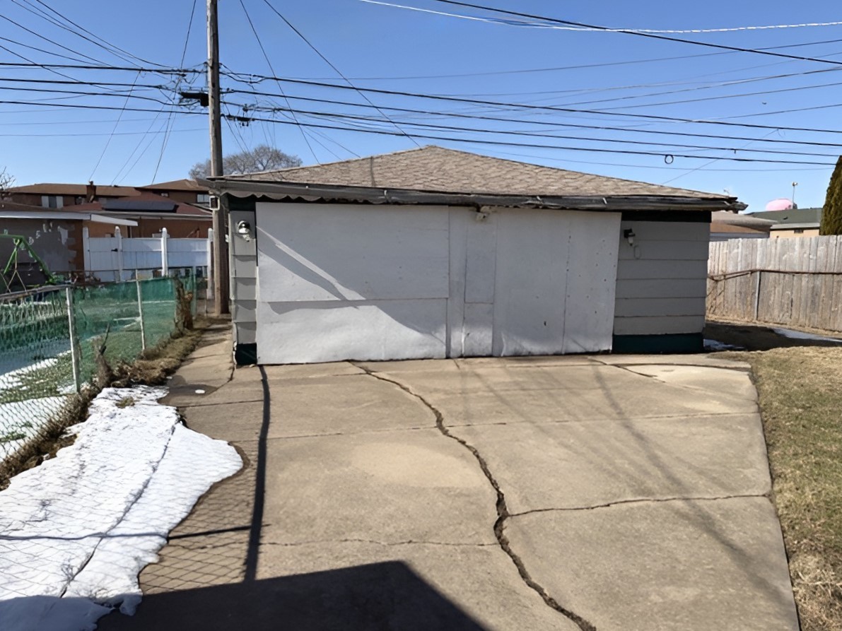 354 Calhoun Avenue, Calumet City, IL 60409