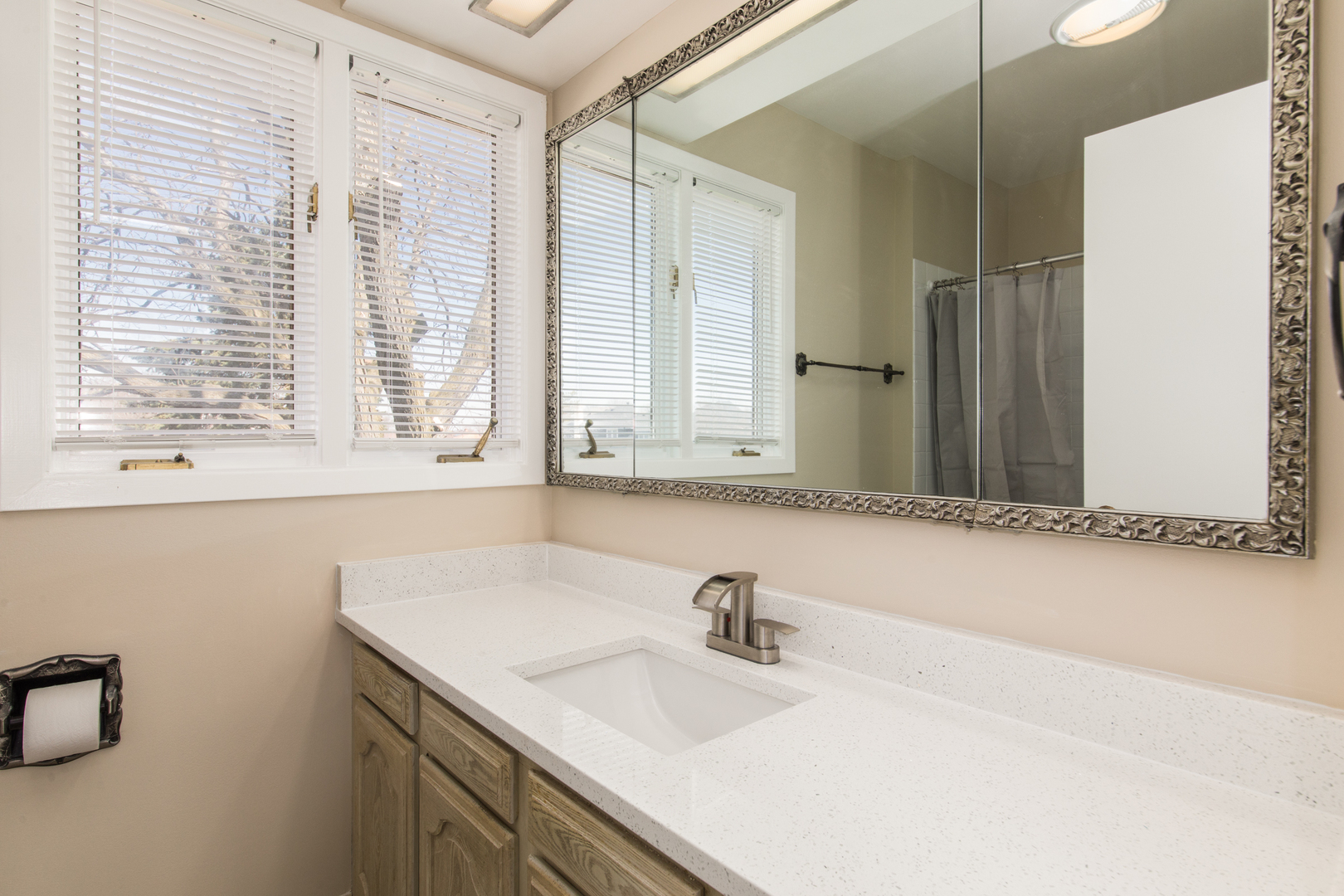 1019 Sable, Addison, IL 60101