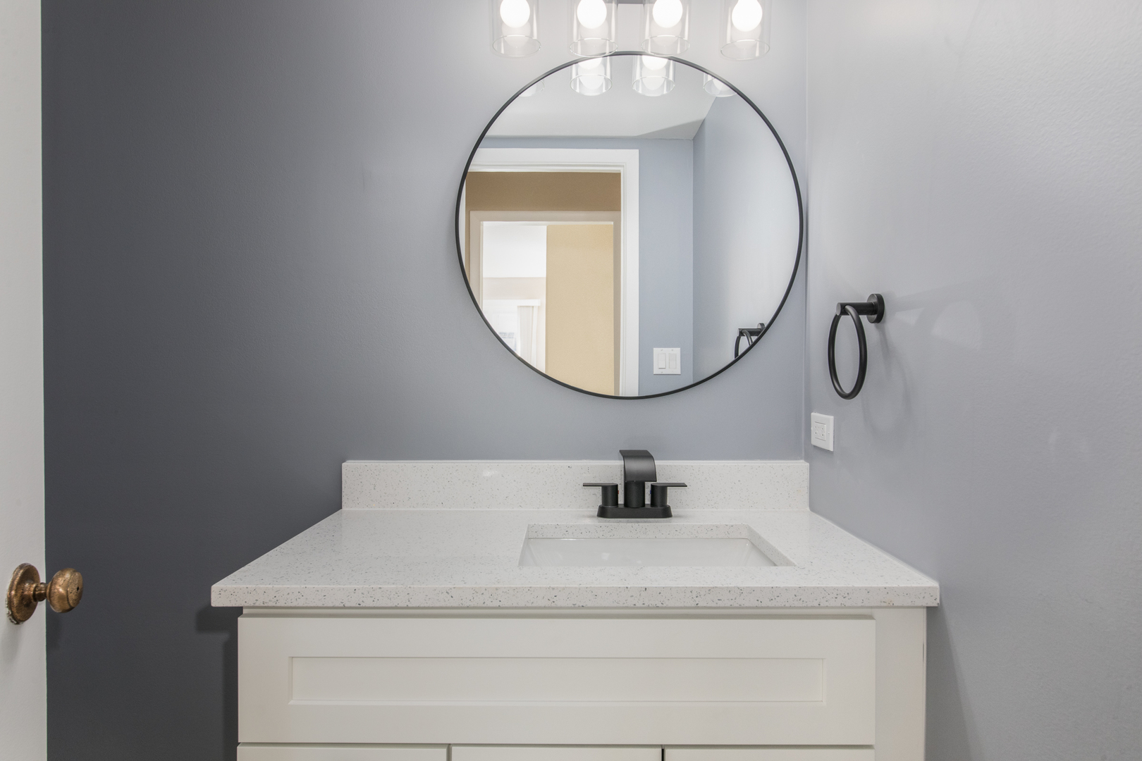 1019 Sable, Addison, IL 60101