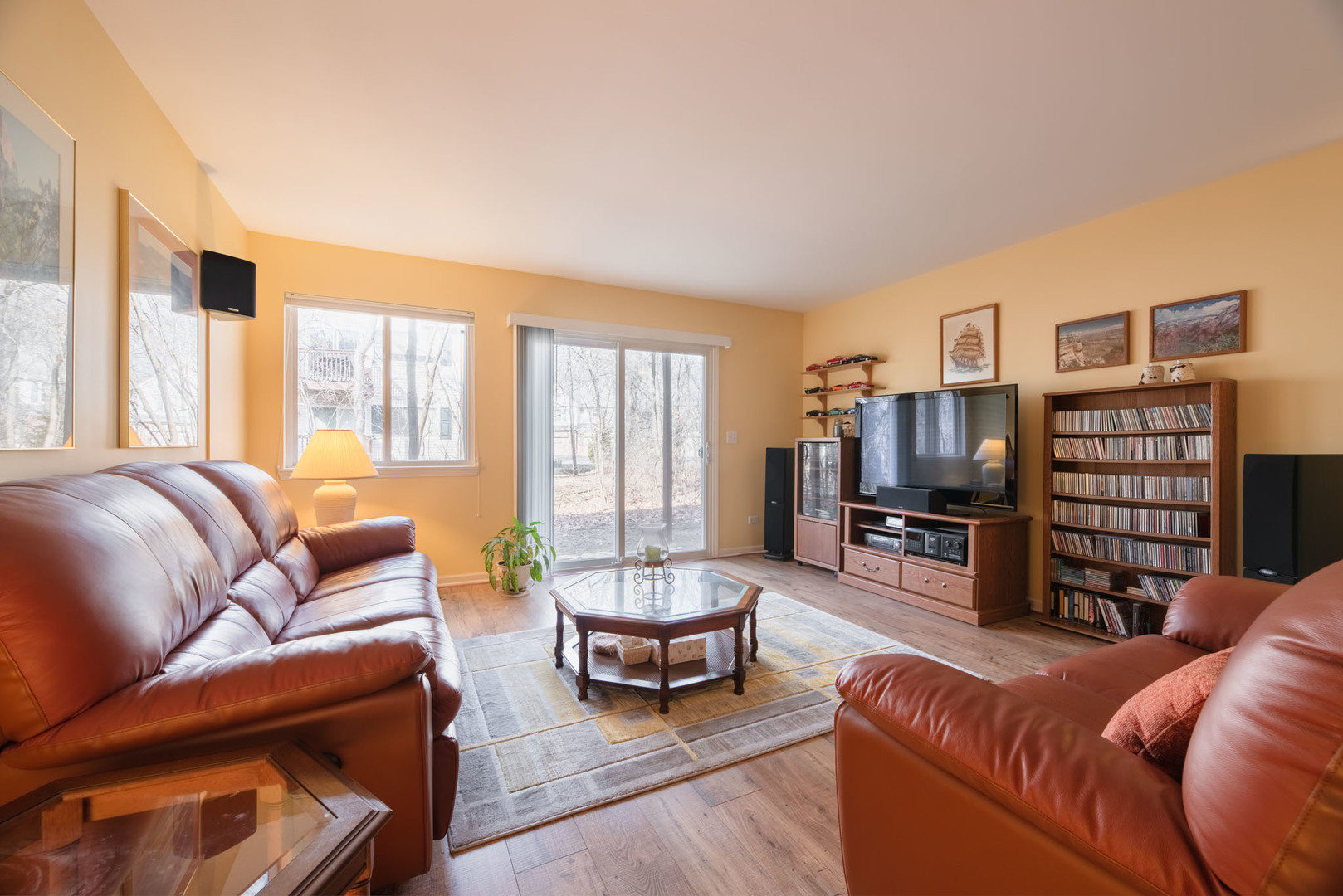 113 Meredith Lane #10-3, Streamwood, IL 60107