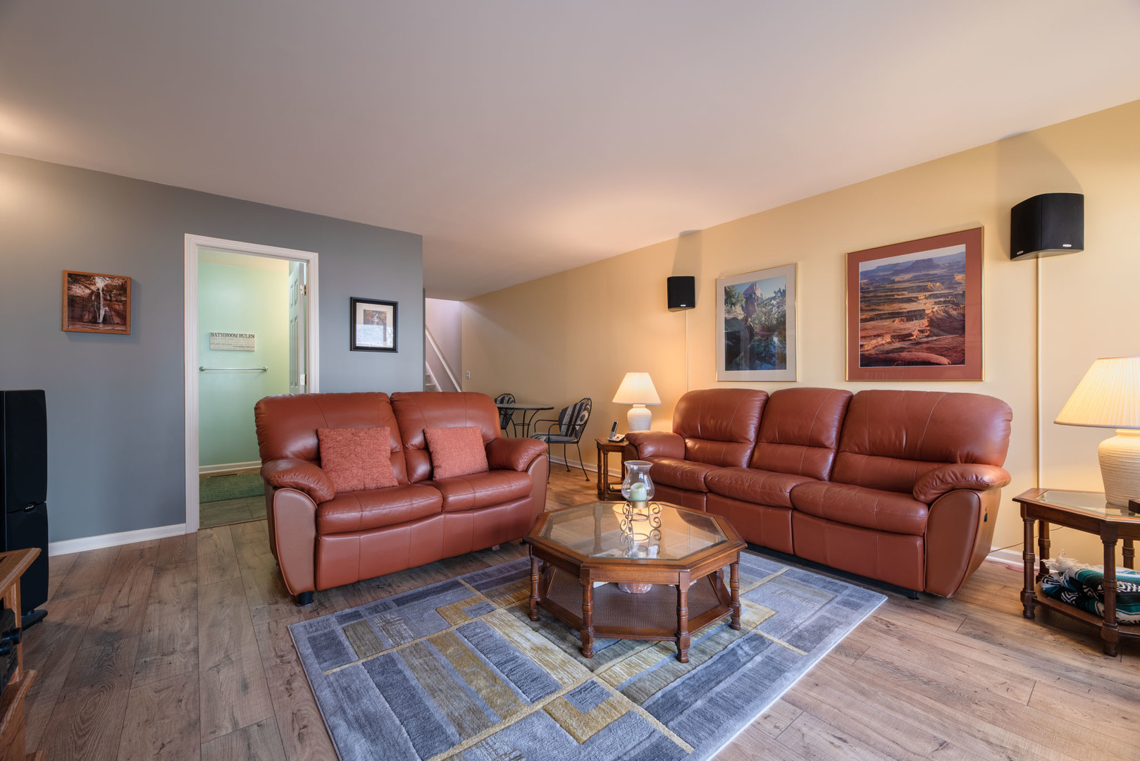 113 Meredith Lane #10-3, Streamwood, IL 60107