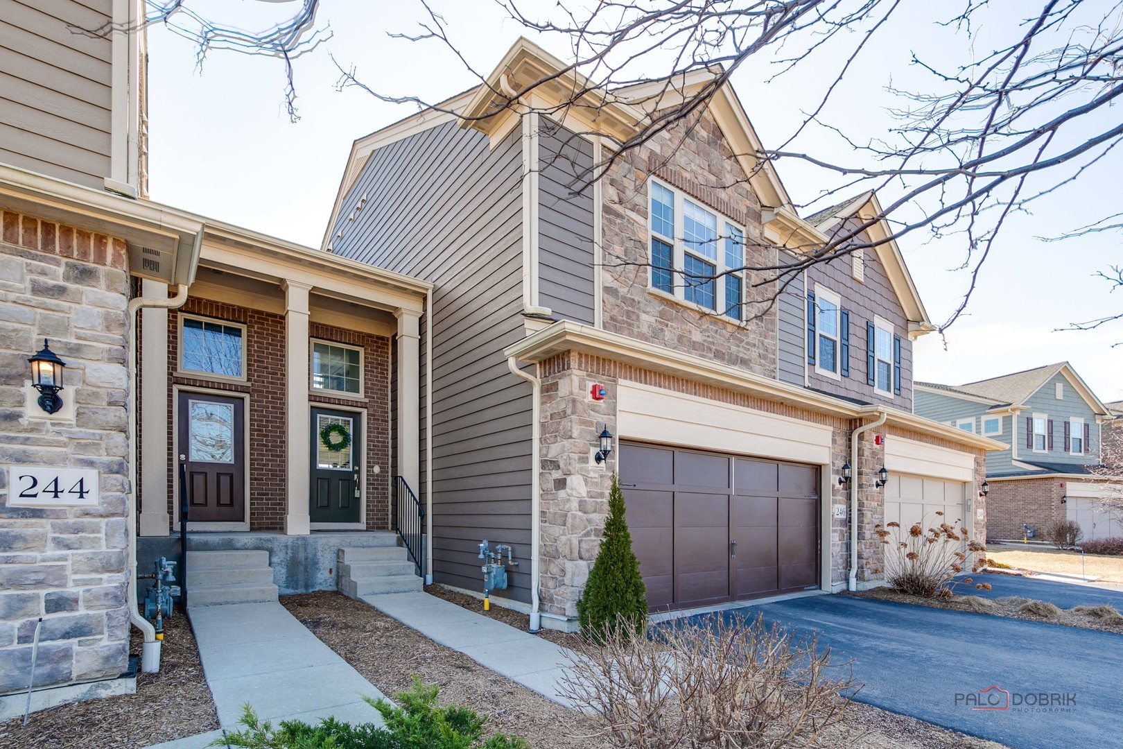 246 Belmont Drive, Lincolnshire, IL 60069