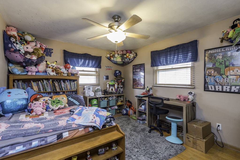 1430 Park Avenue, Winthrop Harbor, IL 60096