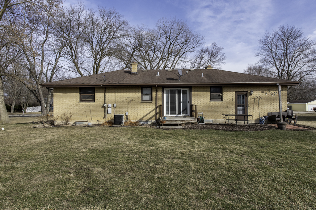 1430 Park Avenue, Winthrop Harbor, IL 60096