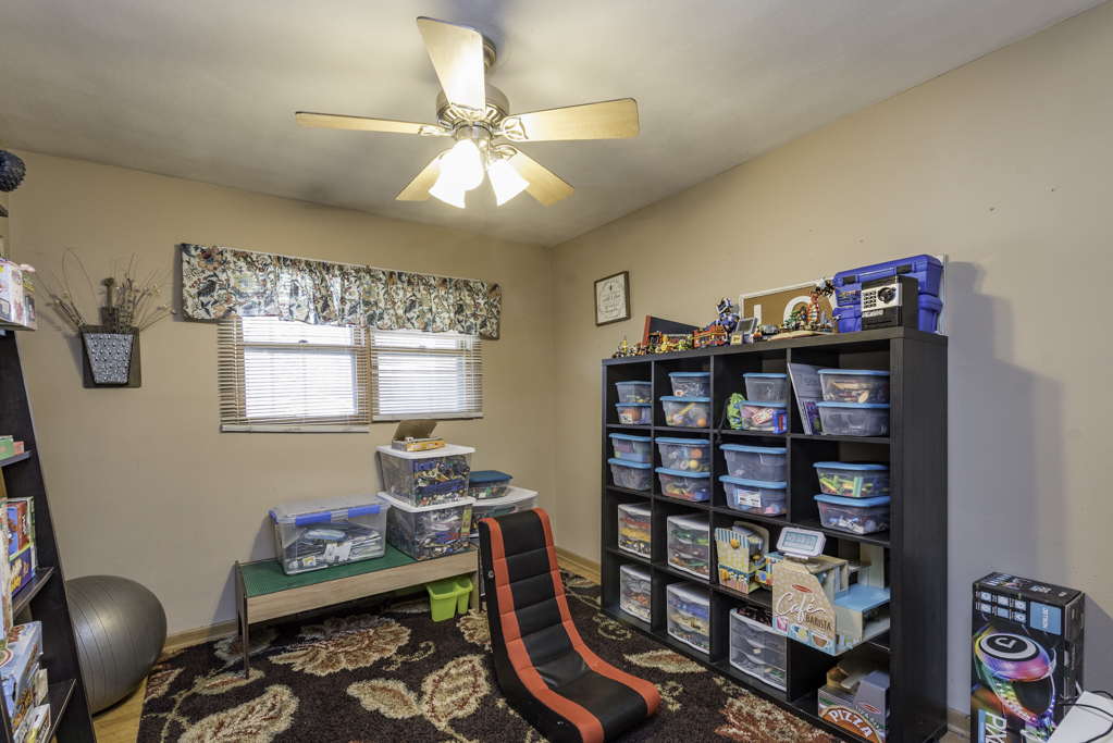 1430 Park Avenue, Winthrop Harbor, IL 60096