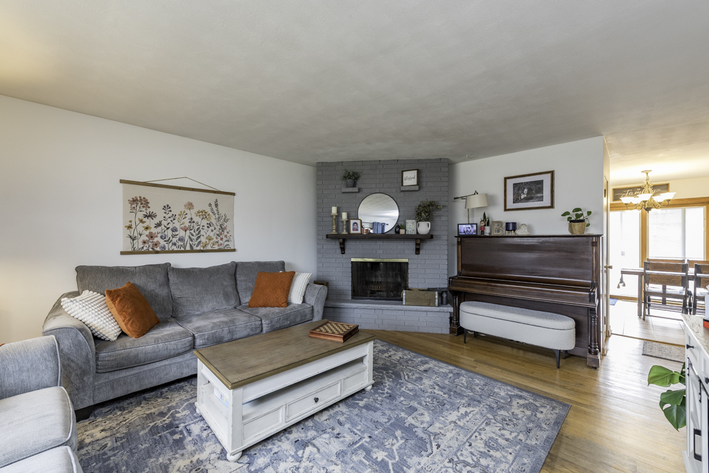 1430 Park Avenue, Winthrop Harbor, IL 60096