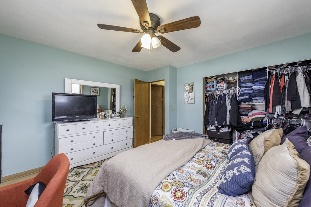 1430 Park Avenue, Winthrop Harbor, IL 60096