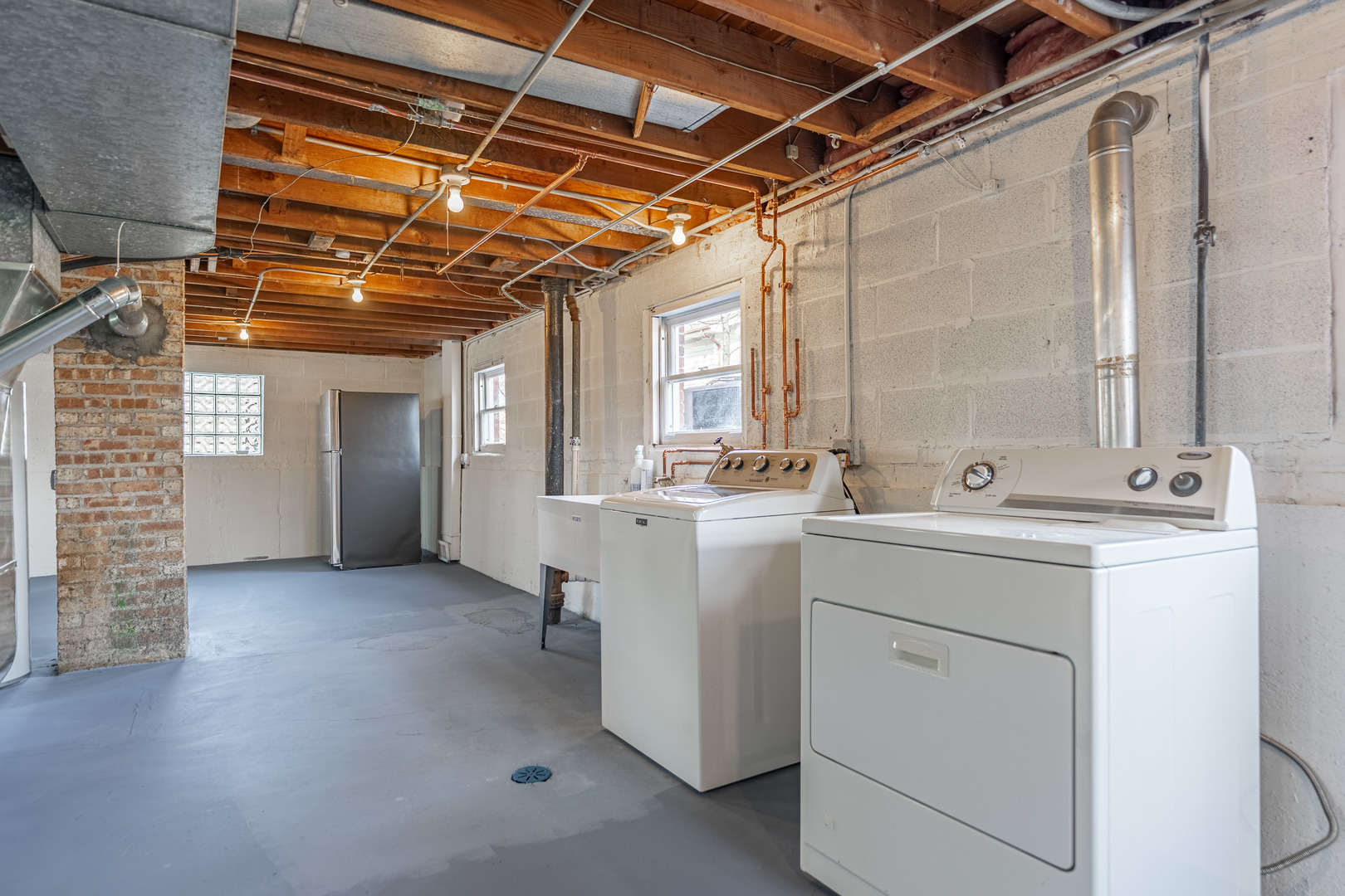 4313 Elm Avenue, Lyons, IL 60534