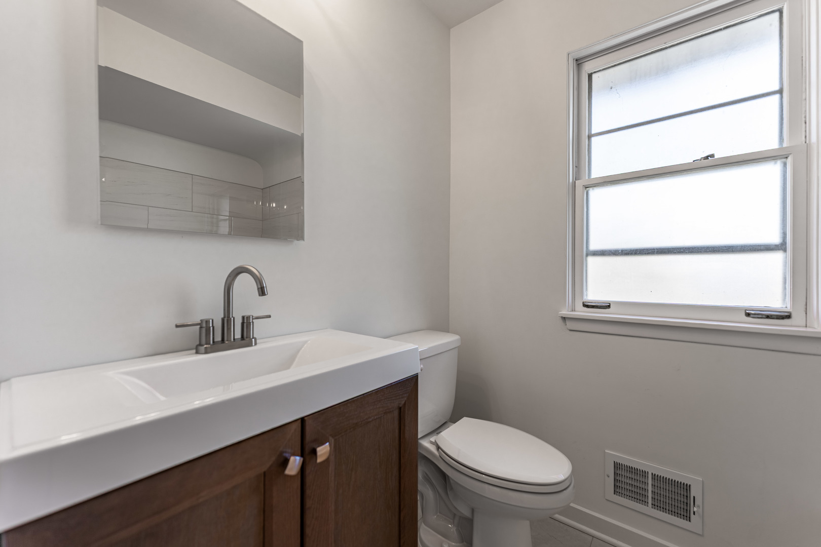 4313 Elm Avenue, Lyons, IL 60534