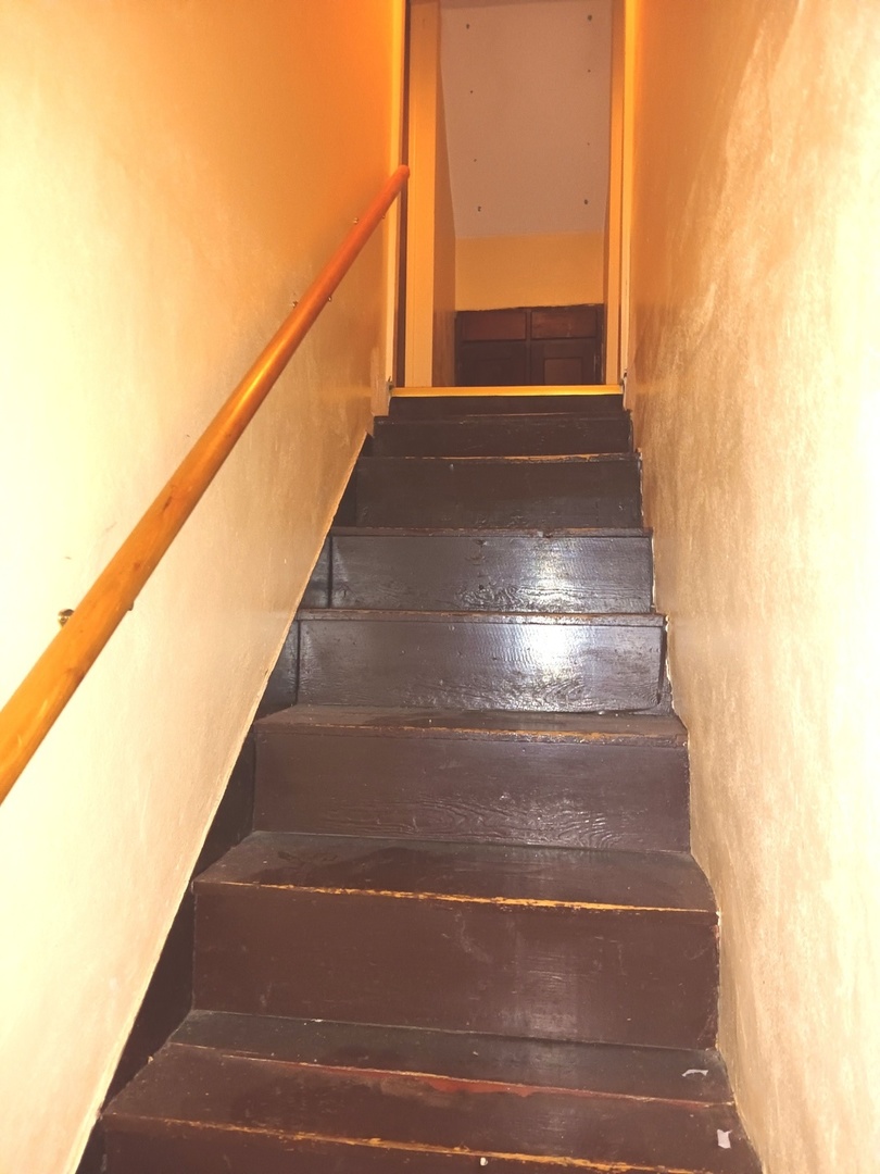 9867 W 17th Street, Zion, IL 60099