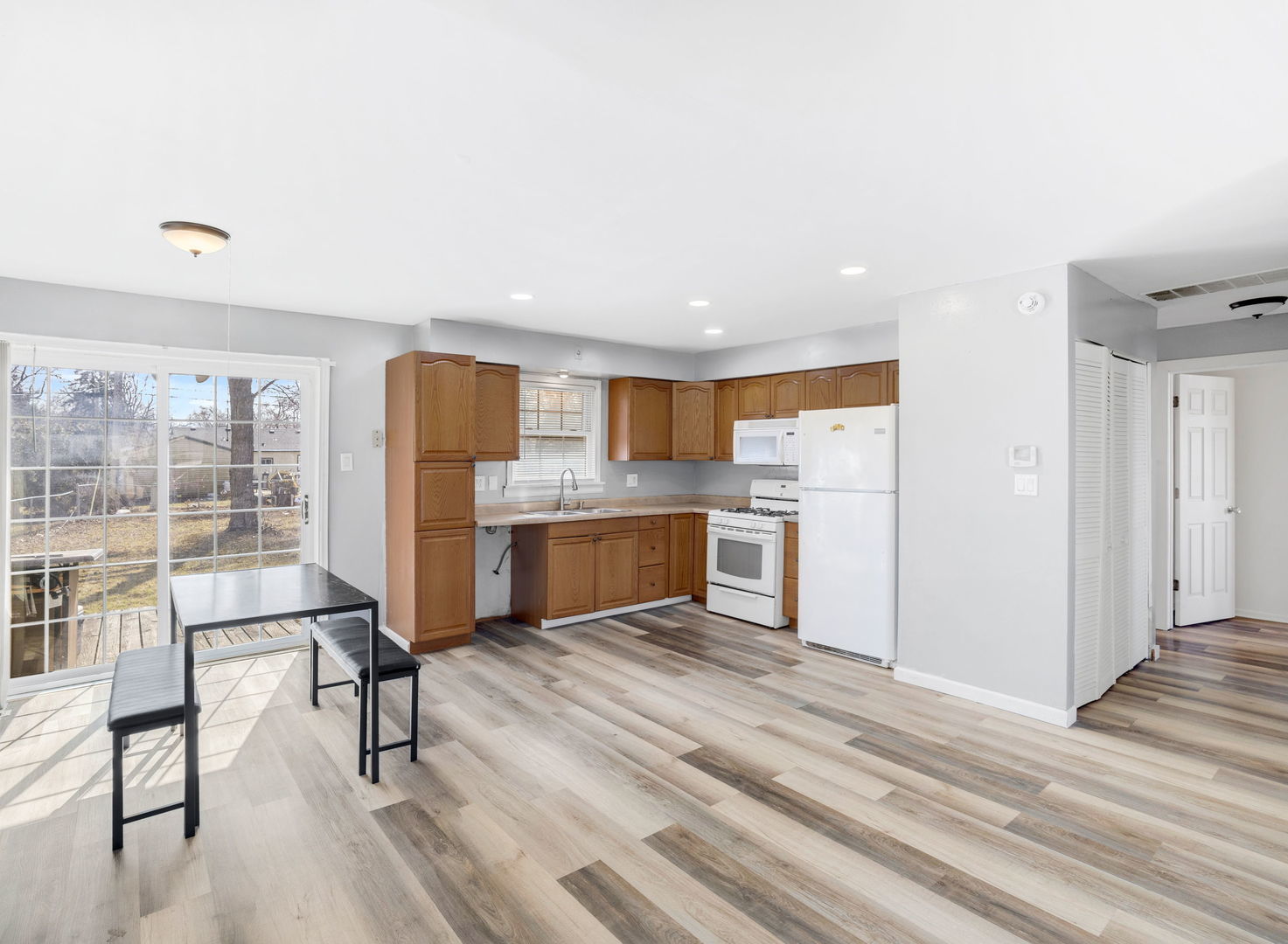 1856 E Notre Dame Street, Kankakee, IL 60901