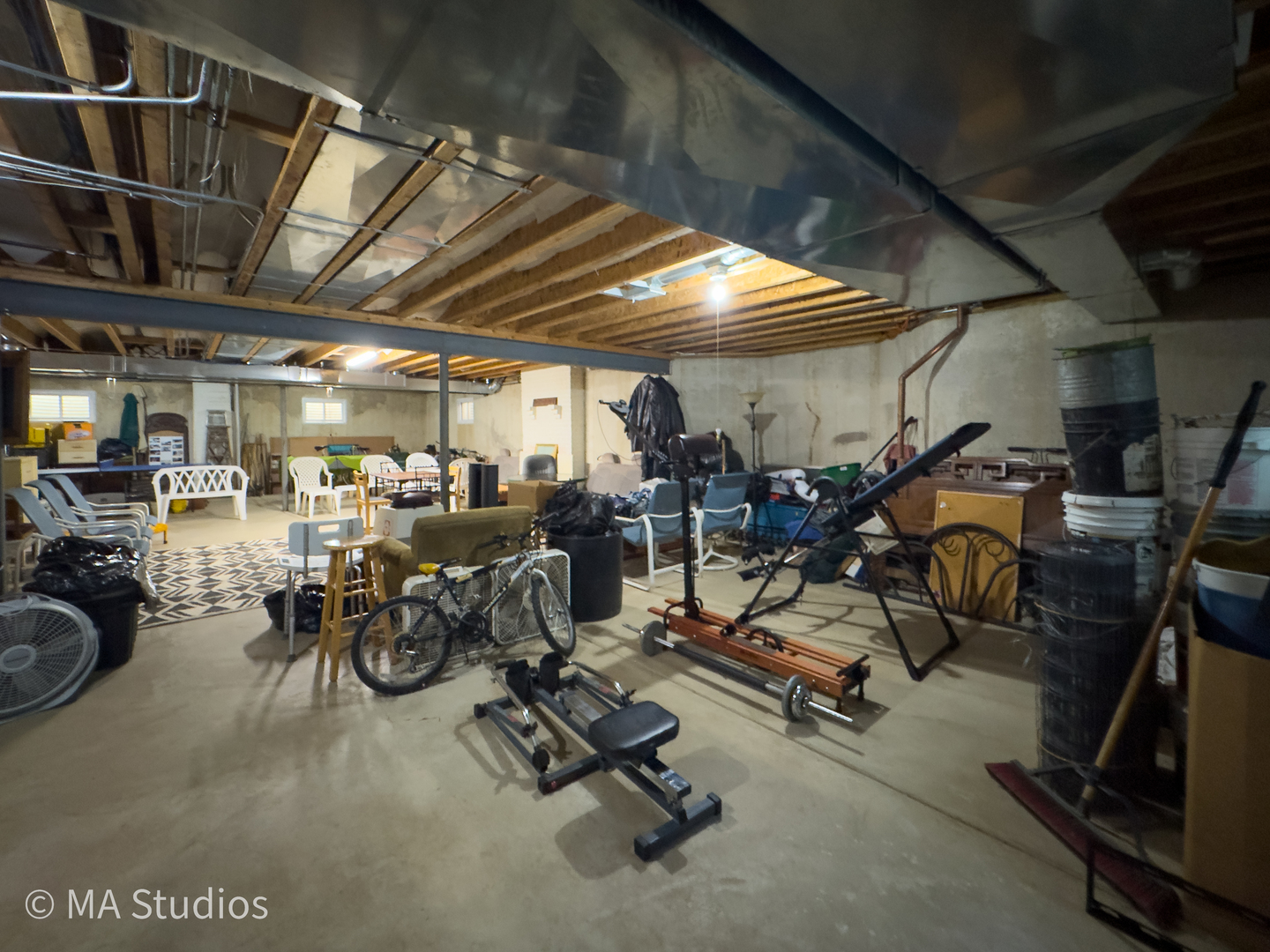 9030 Elm Avenue, Burr Ridge, IL 60527