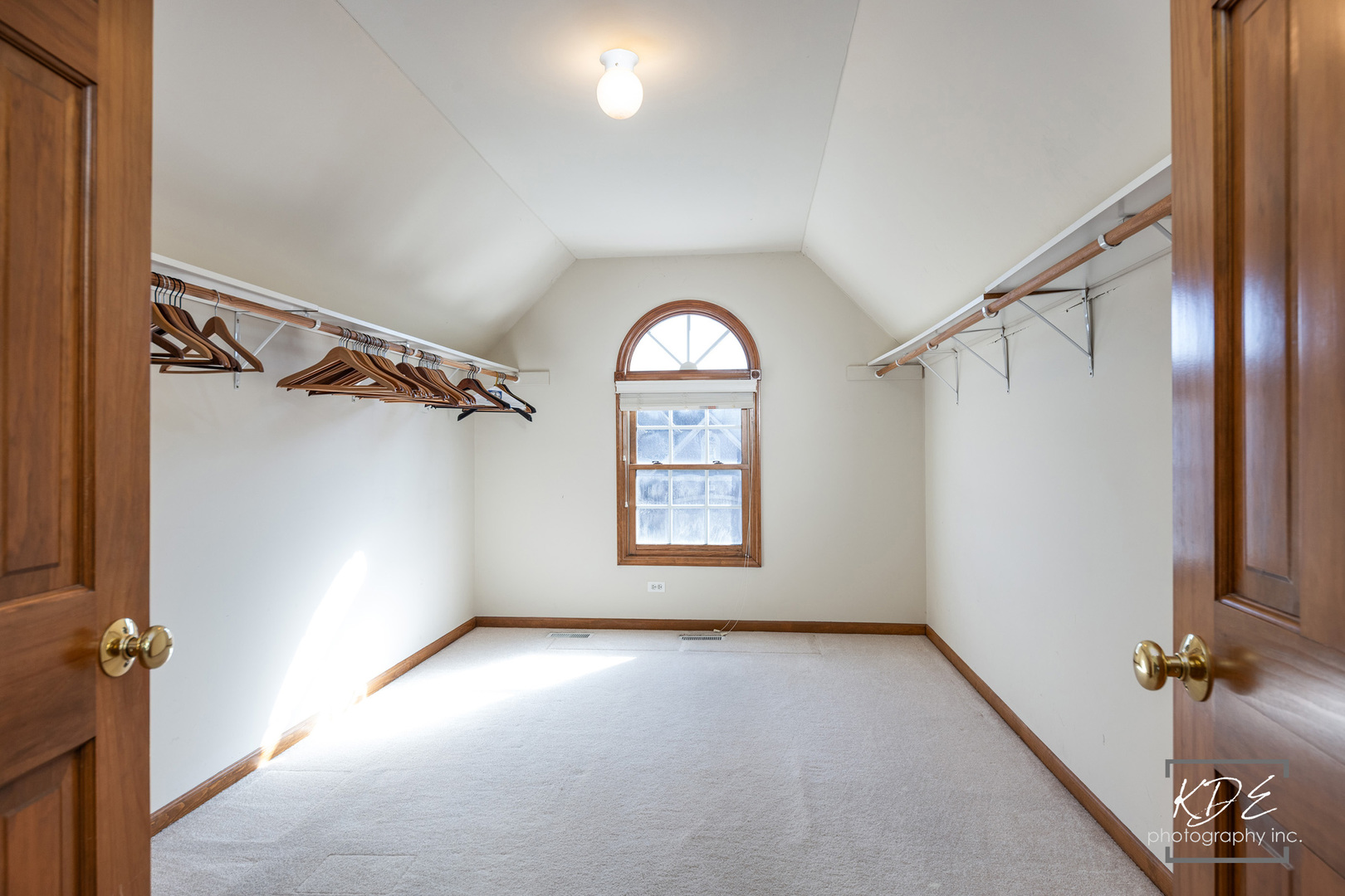 3307 Danlaur Court, Naperville, IL 60564