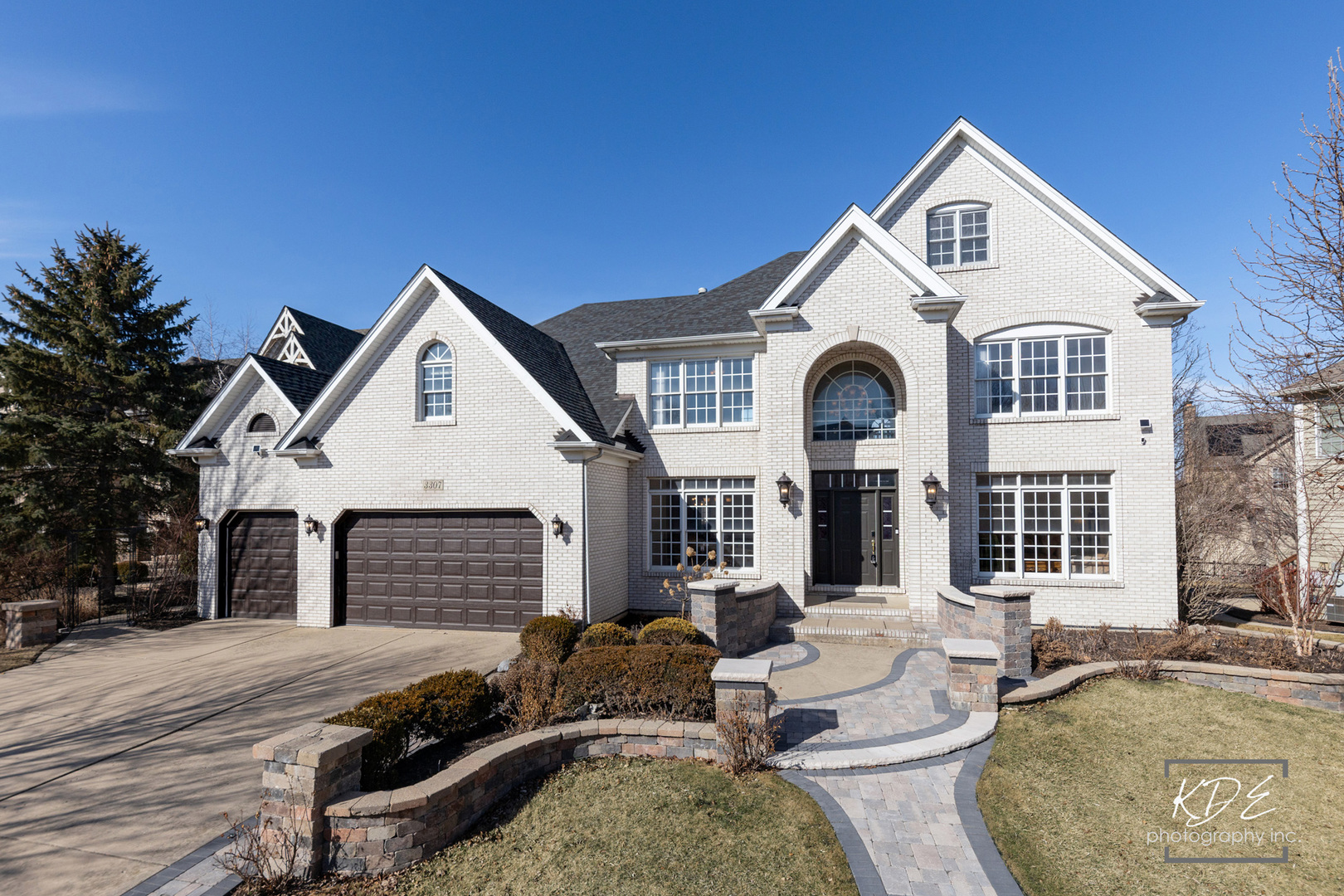 3307 Danlaur Court, Naperville, IL 60564