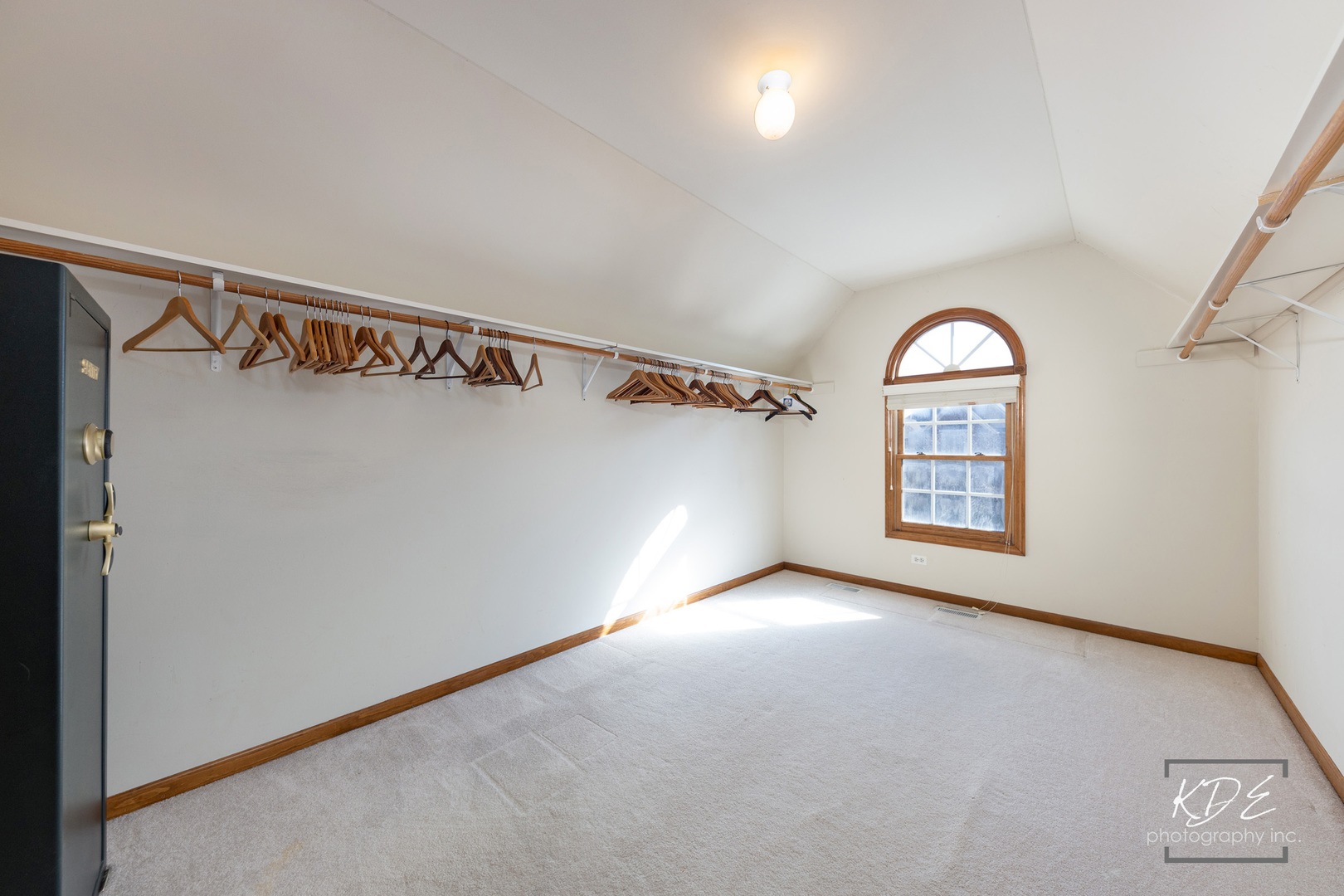 3307 Danlaur Court, Naperville, IL 60564