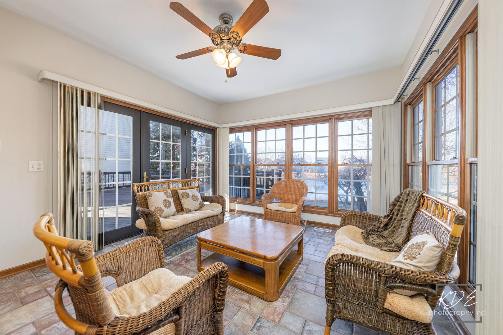 3307 Danlaur Court, Naperville, IL 60564