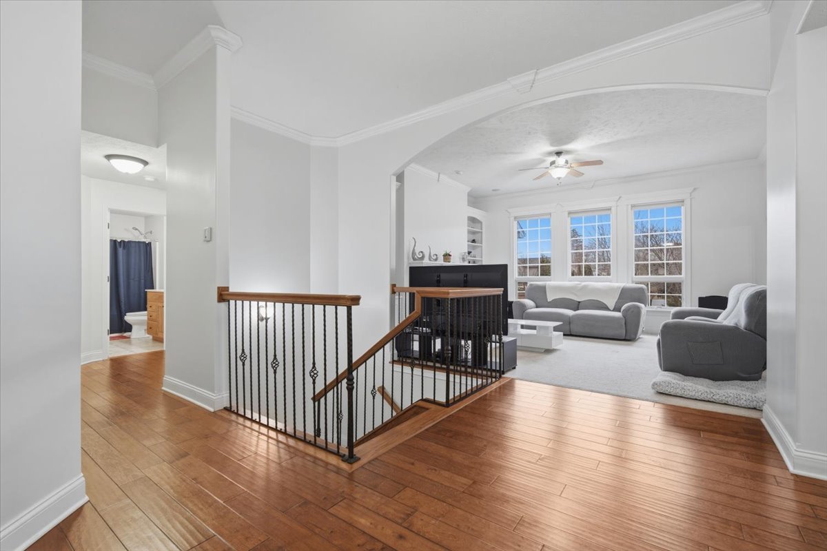 10 Timbers Court, Bloomington, IL 61701