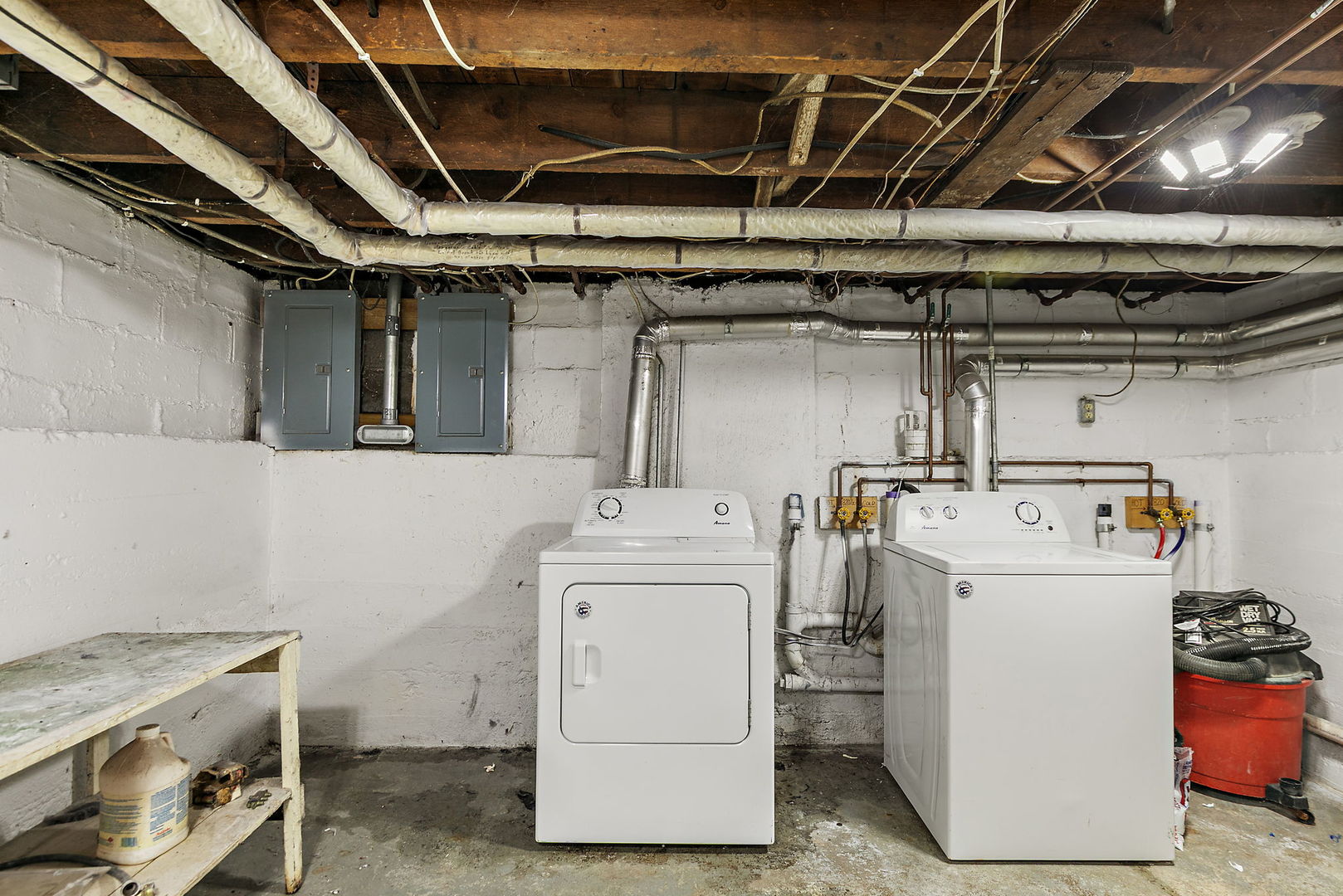 820 Lincoln Highway, Rochelle, IL 61068