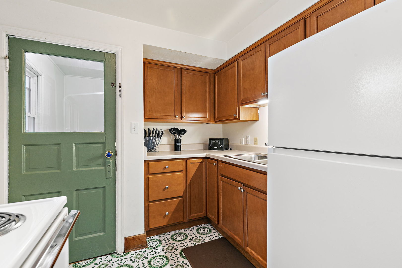 820 Lincoln Highway, Rochelle, IL 61068