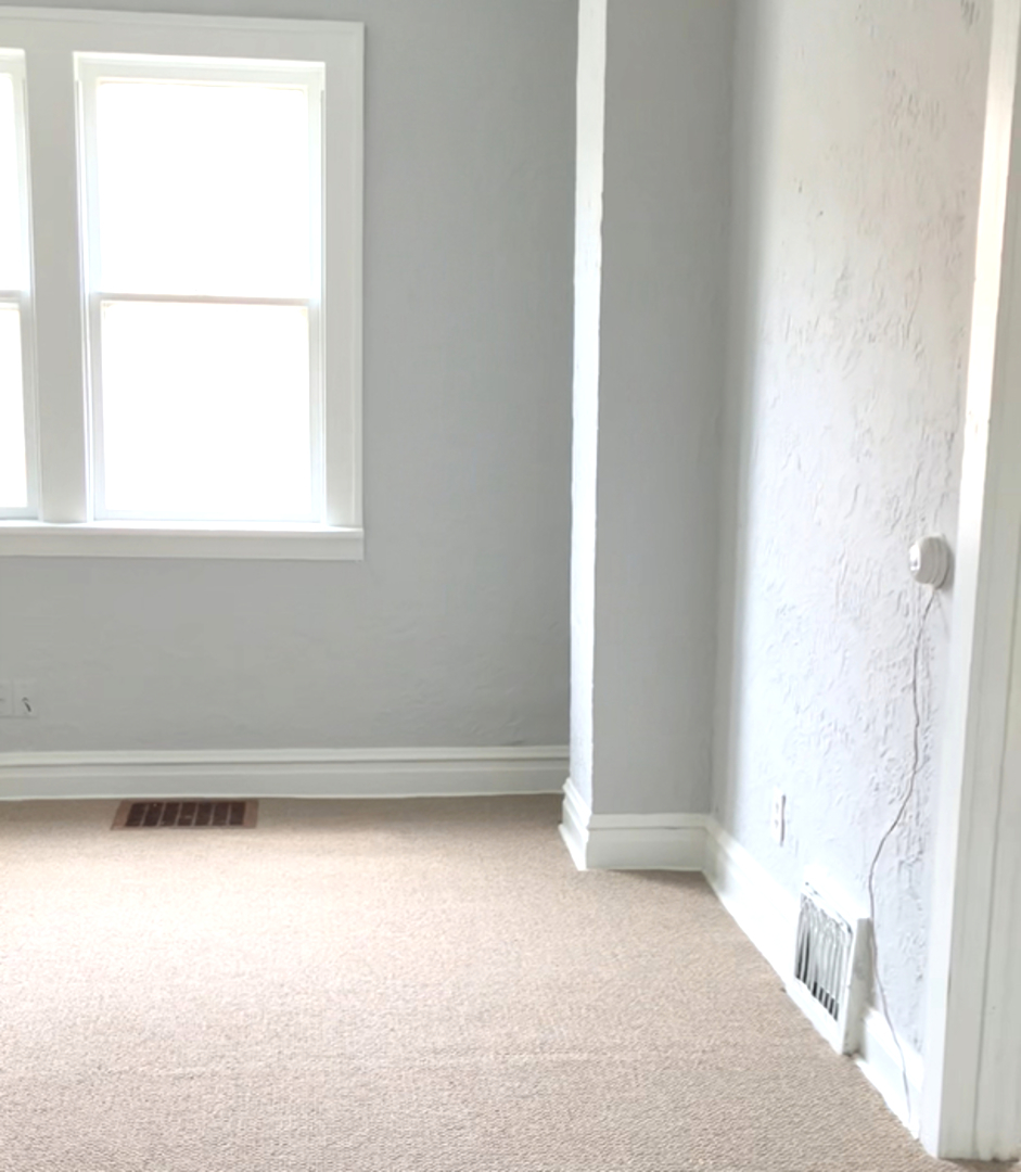 1247 Victoria Avenue, North Chicago, IL 60064