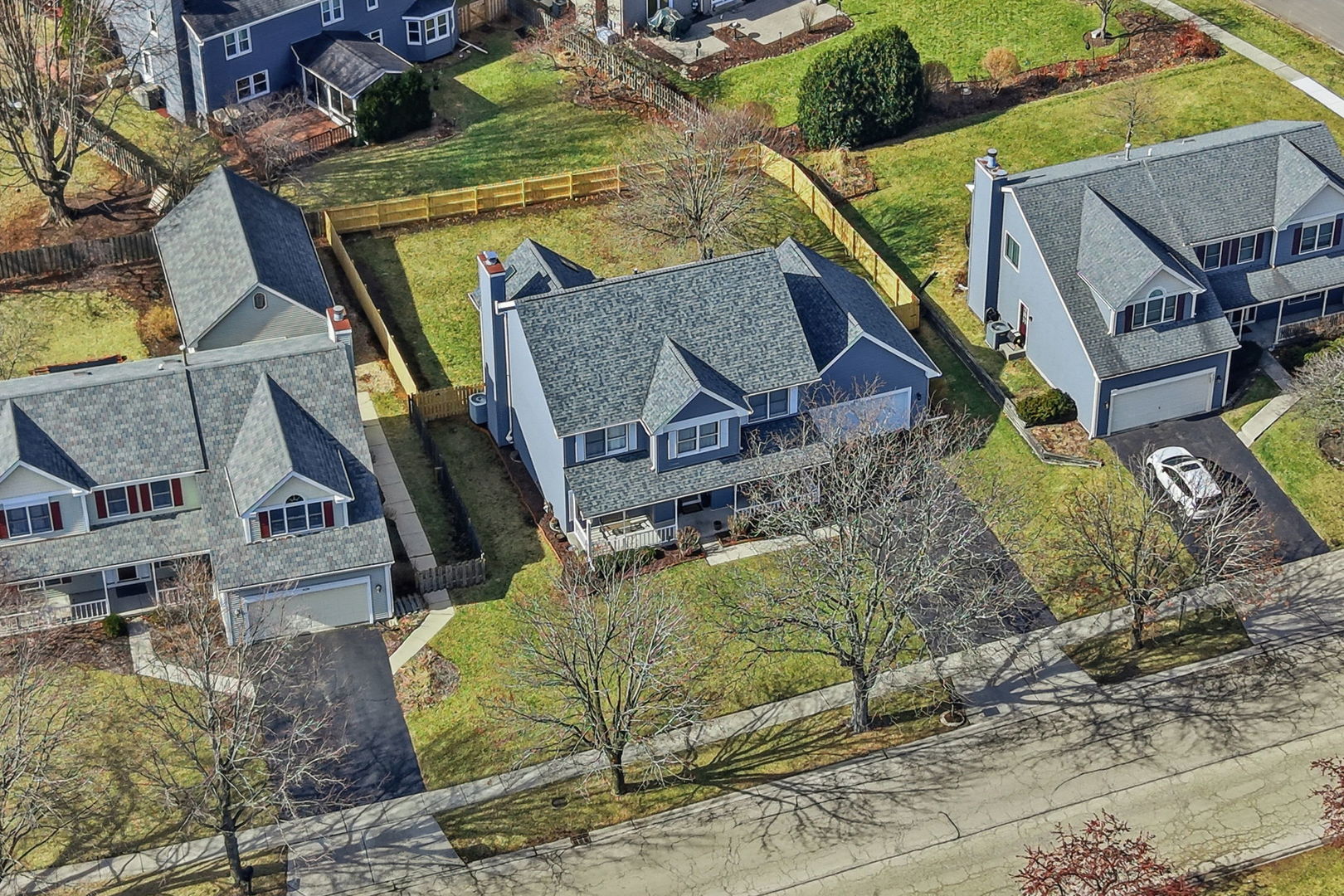 850 Tartans Drive, West Dundee, IL 60118