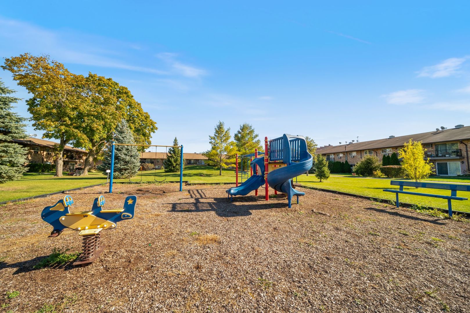 826 E Old Willow Road #103, Prospect Heights, IL 60070