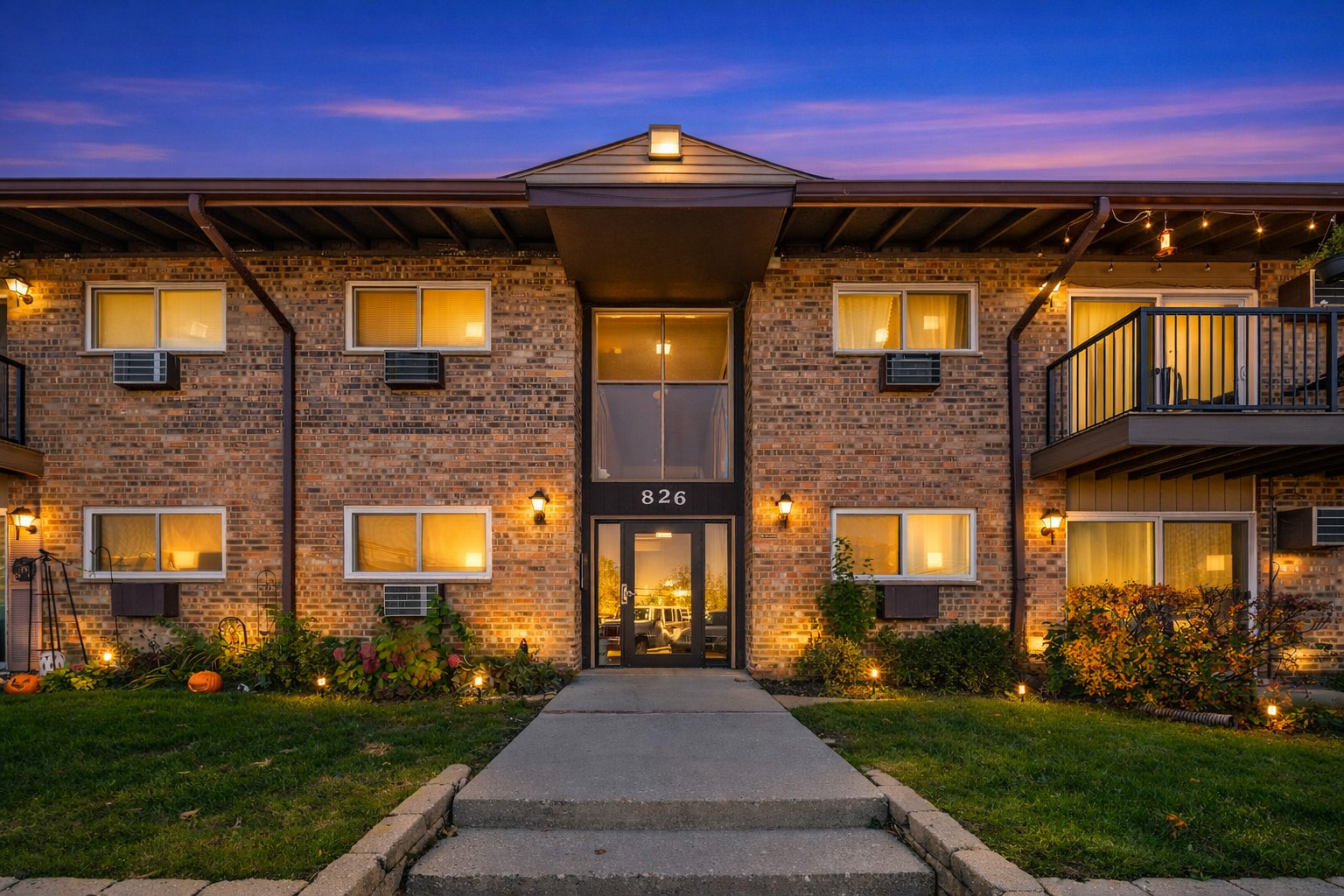 826 E Old Willow Road #103, Prospect Heights, IL 60070