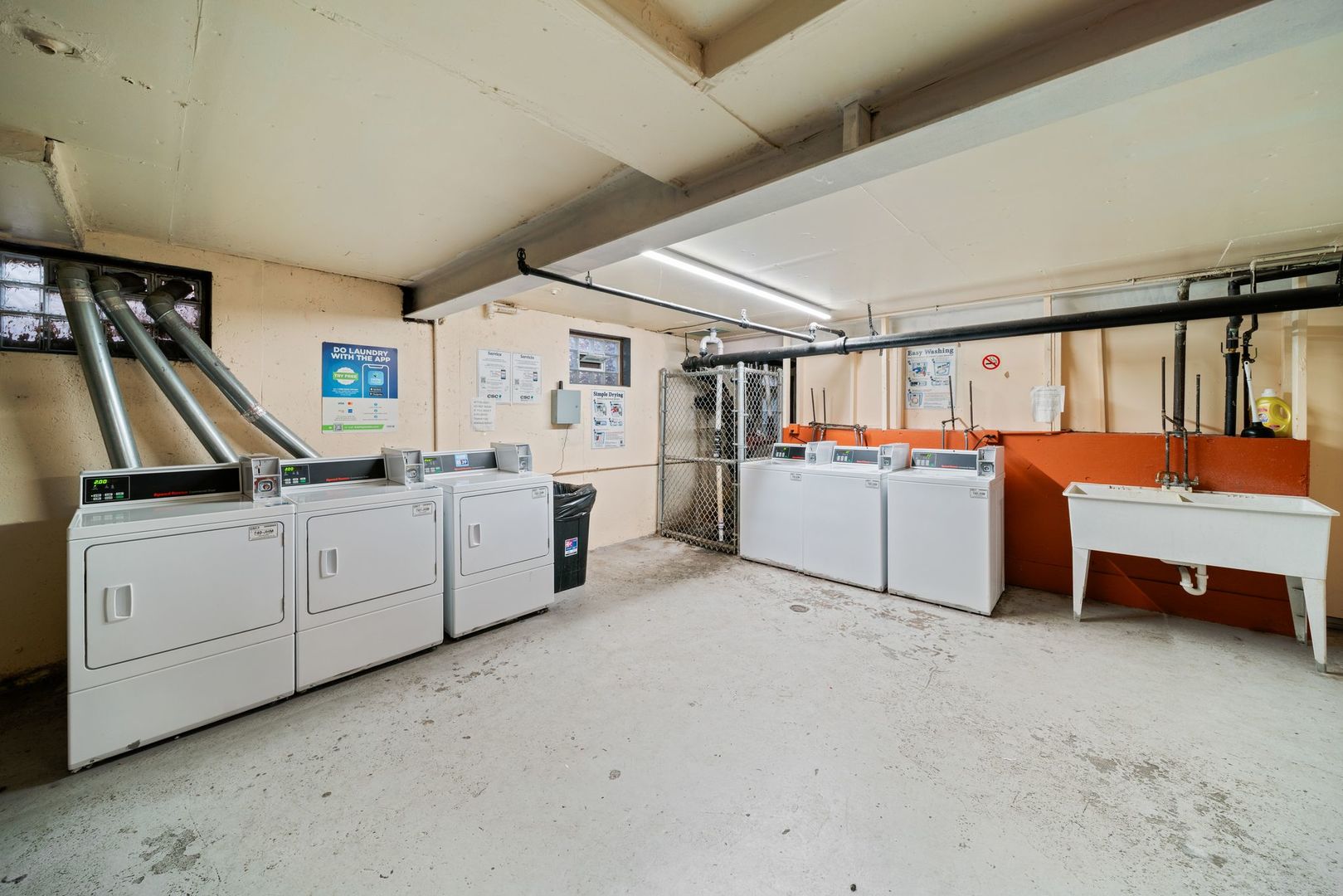 826 E Old Willow Road #103, Prospect Heights, IL 60070