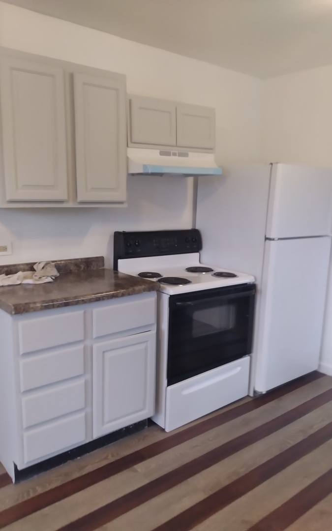 1828-1826 Horeb Avenue, Zion, IL 60099