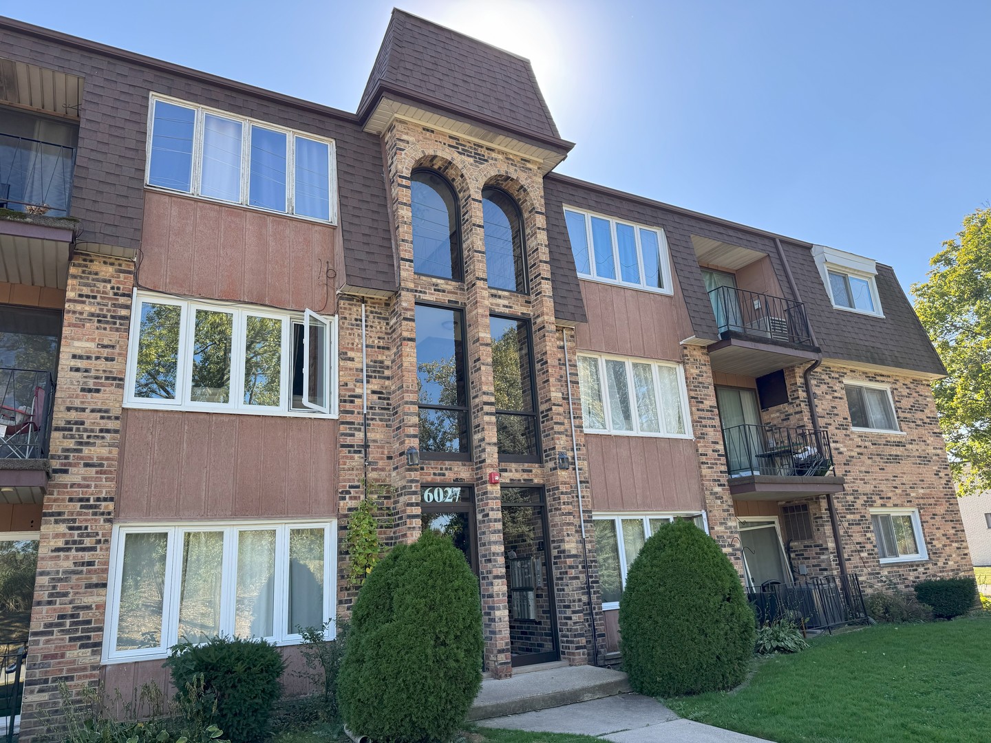 6027 103rd Street #1A, Chicago Ridge, IL 60415