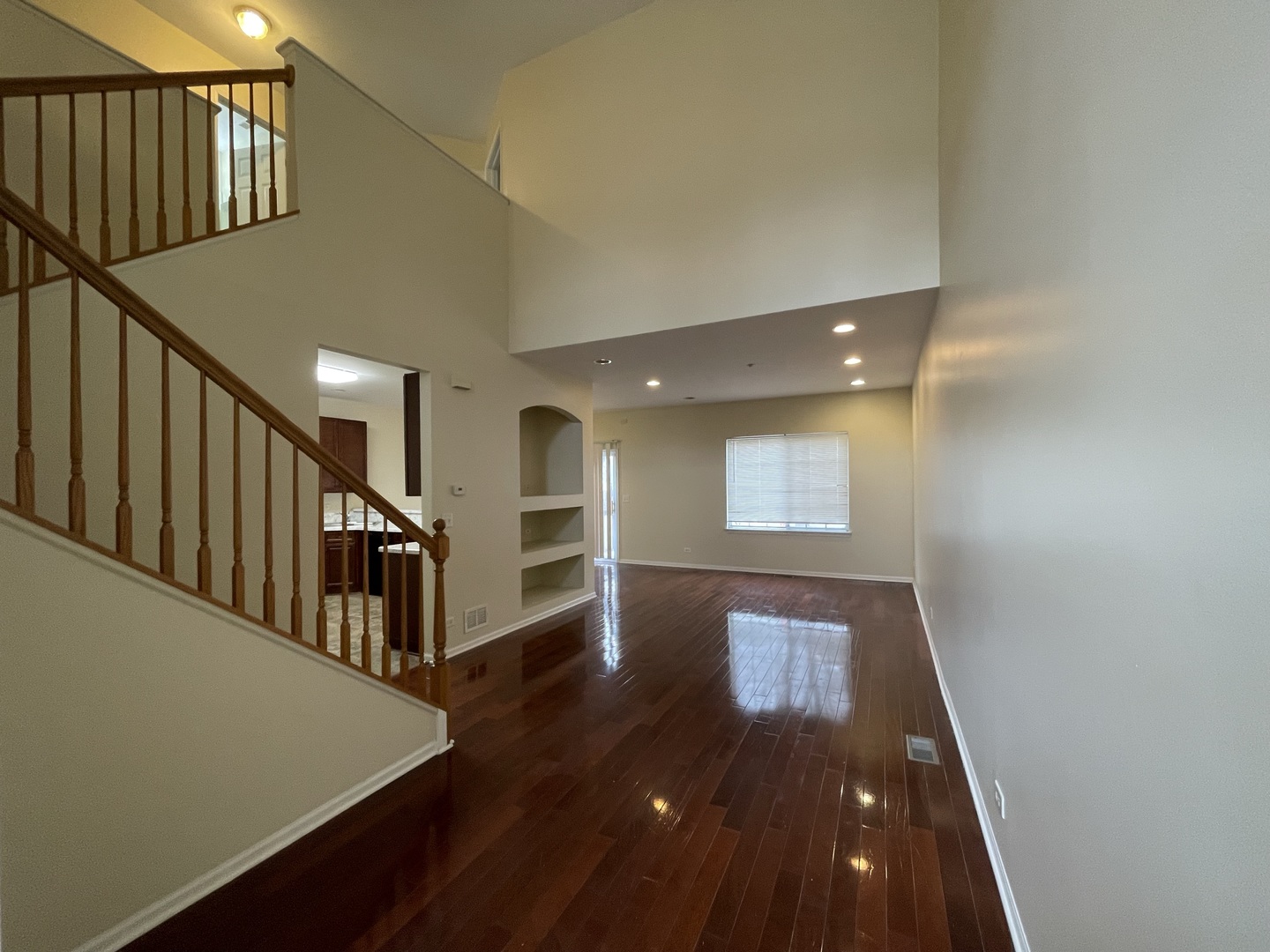 1904 Maureen Drive #27-3, Hoffman Estates, IL 60192