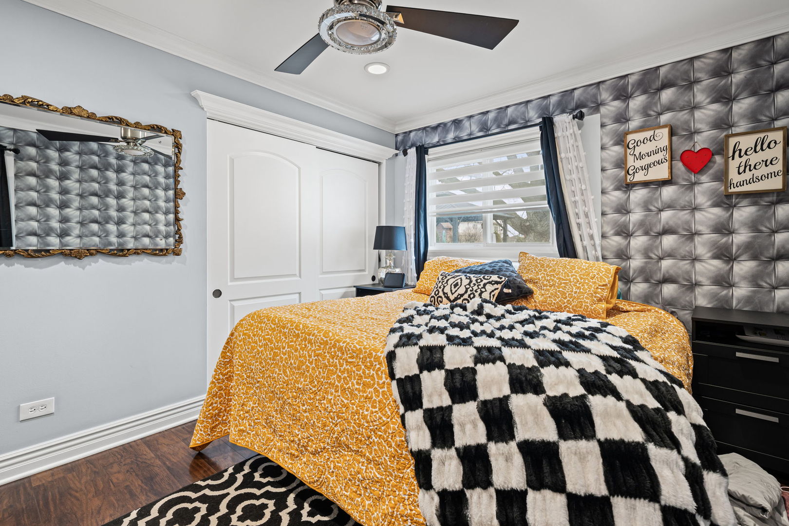 625 MORTON Street, Hoffman Estates, IL 60169