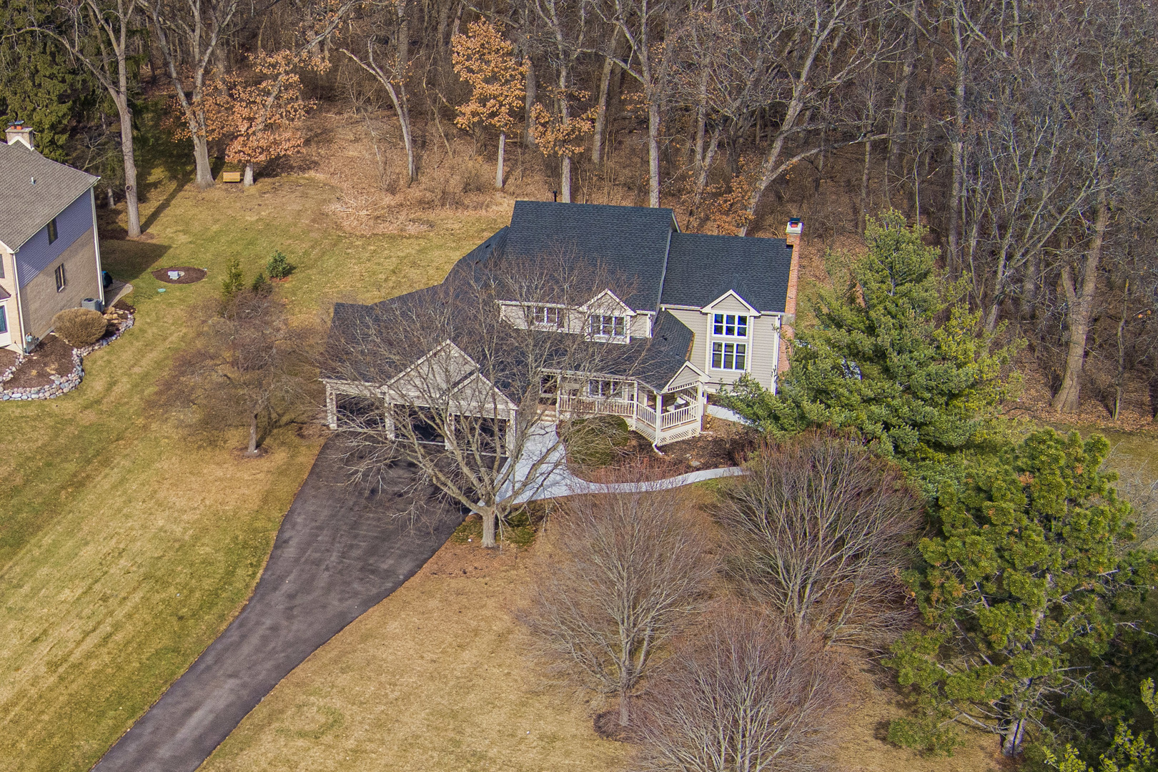 41W716 Hunters Hill Drive, St. Charles, IL 60175