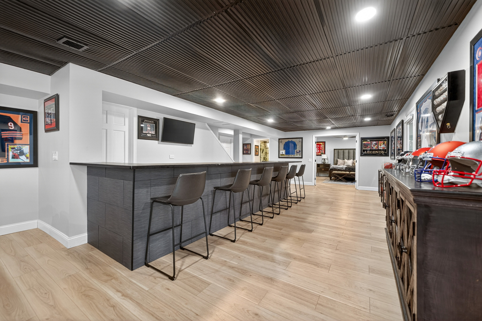 41W716 Hunters Hill Drive, St. Charles, IL 60175